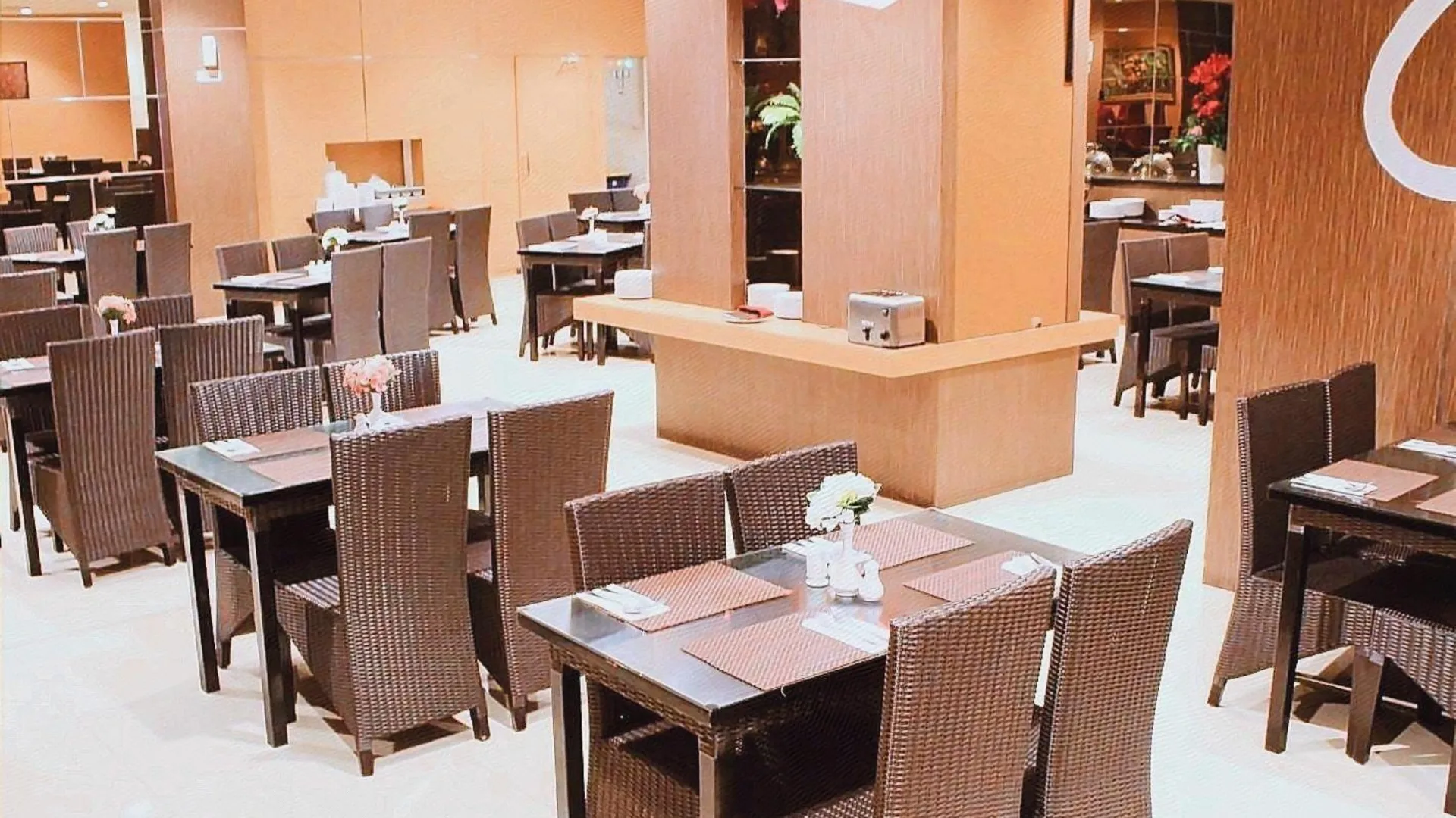 마카사르 그랜드 이마완 호텔 3성급 호텔 외관