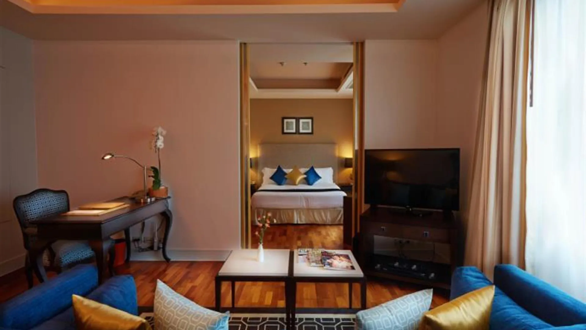 방콕 더 더치스 호텔 5성급 호텔 객실