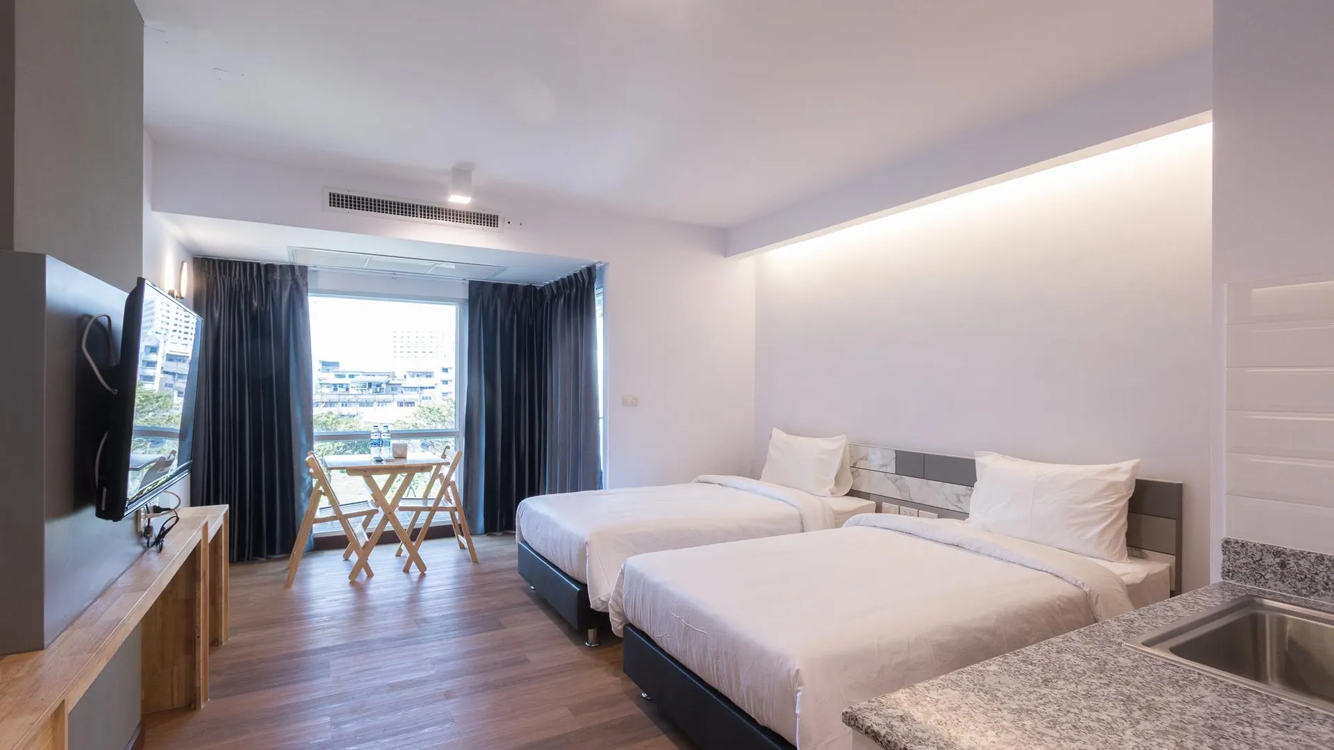 방콕 더 키 포인트 호텔 3성급 호텔 스위트룸