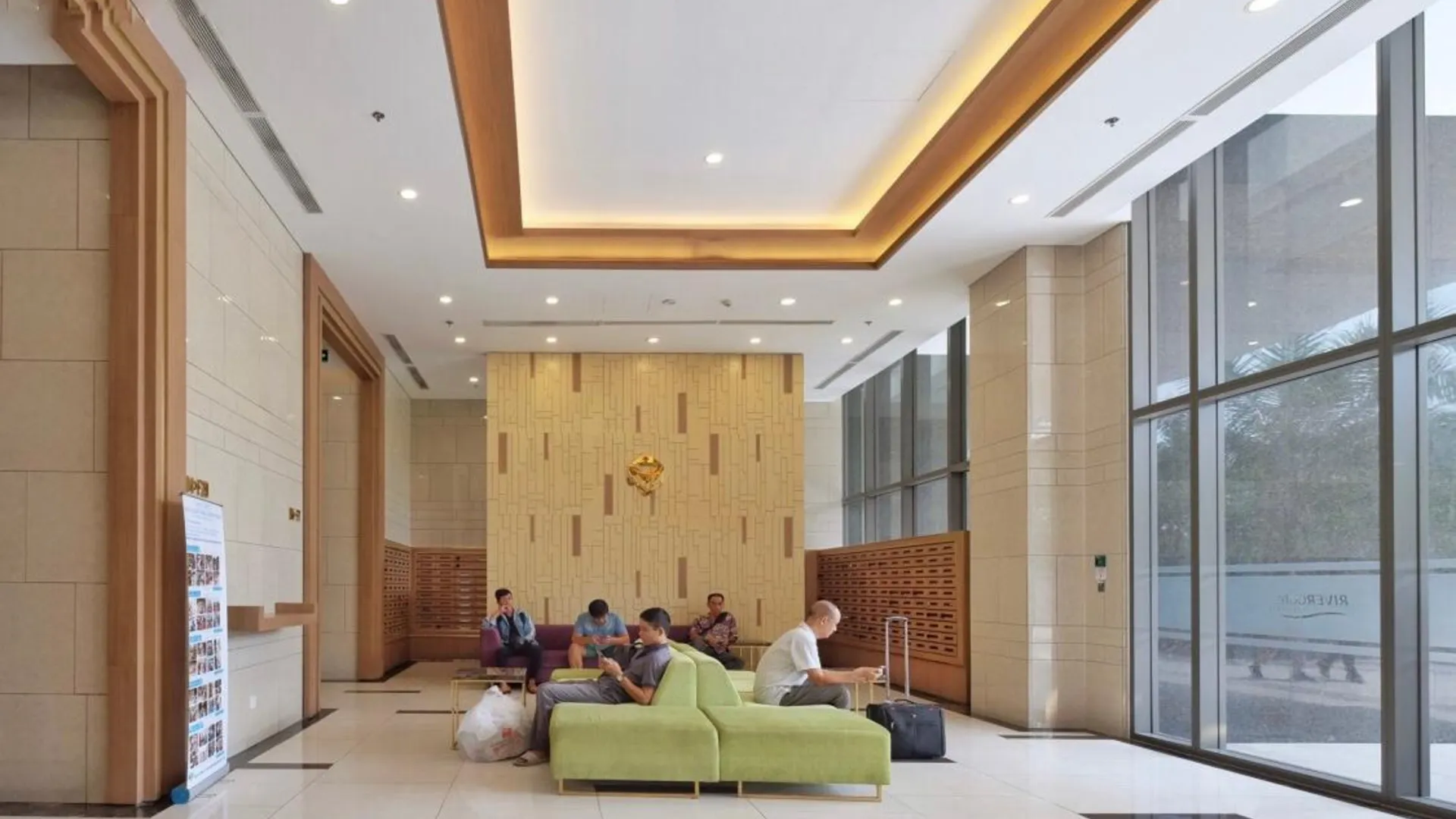 호치민 1군의 아파트먼트 (78m², 침실 2개, 프라이빗 욕실 2개) 3성급 싱글룸 수영장