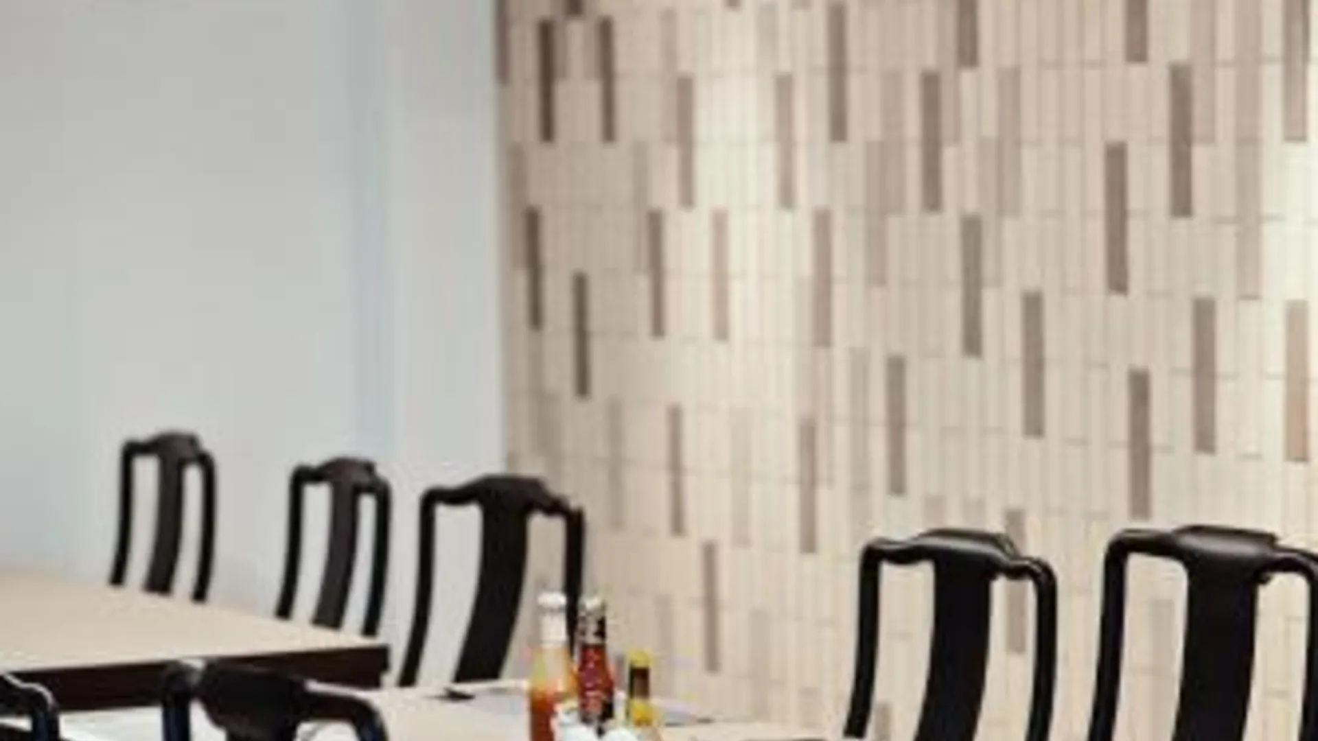 방콕 쓰리 수쿰빗 호텔 3성급 호텔 부대시설