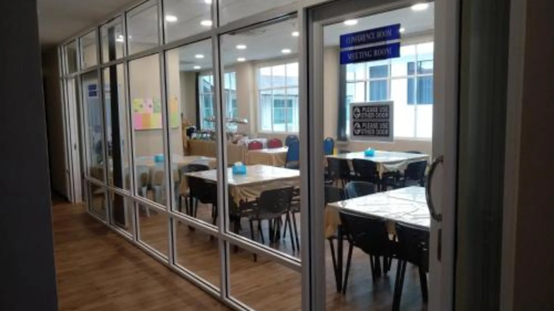 셈포르나 웨이브 뷰 호텔 호텔 레스토랑