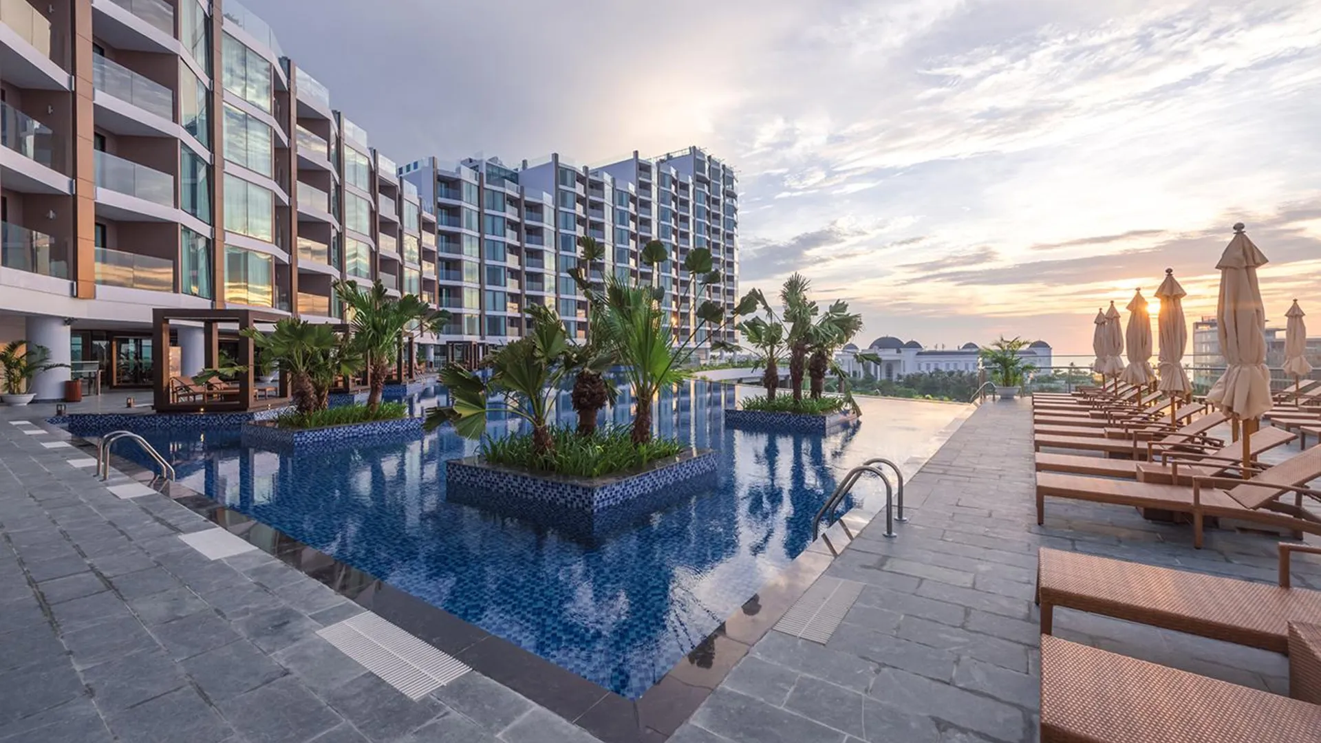 탄호아 / 삼손 비치 FLC 그랜드 호텔 삼손 5성급 호텔 수영장