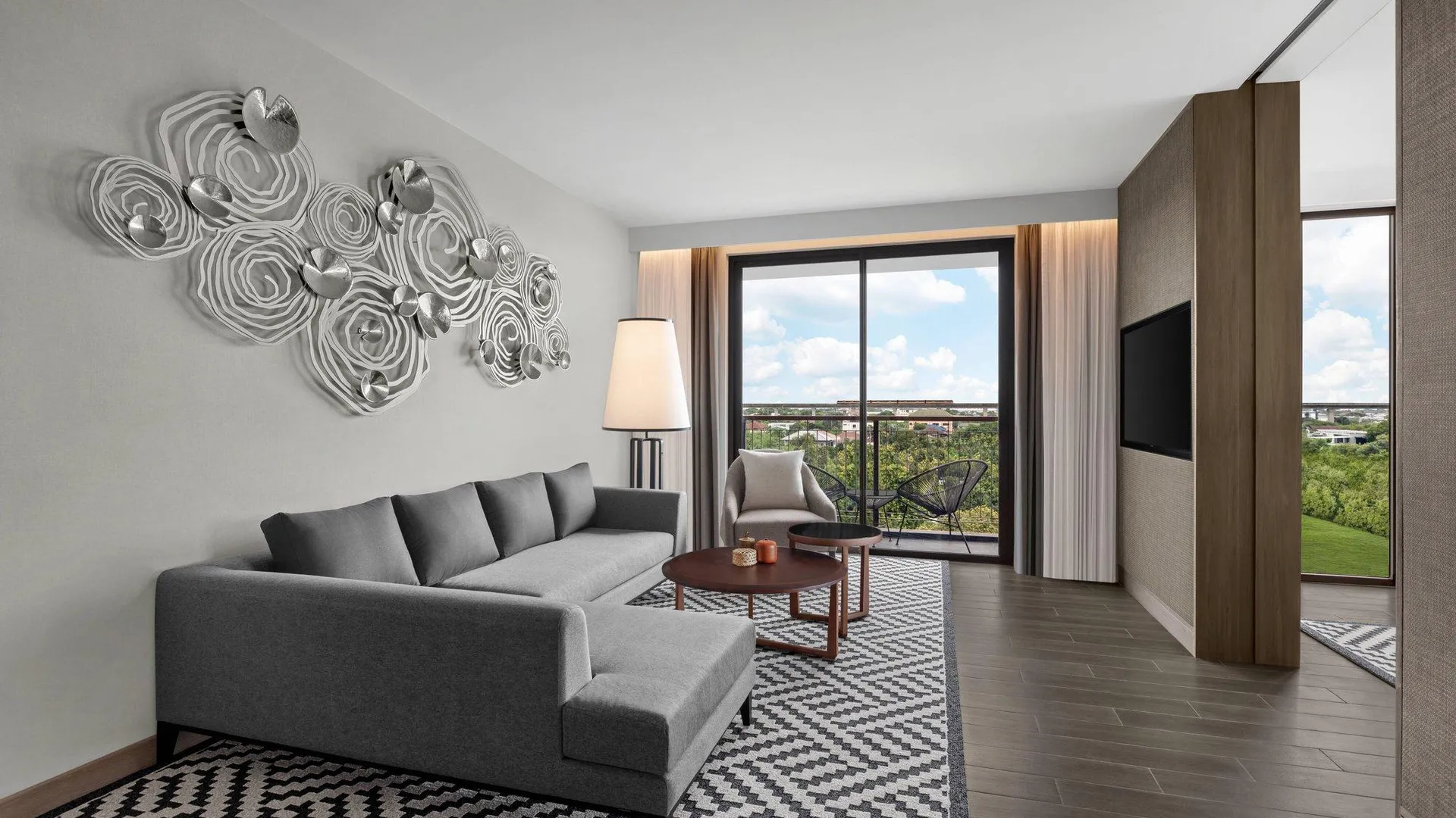 방콕 코트야드 바이 메리어트 방콕 수완나품 에어포트 4성급 호텔 스위트룸