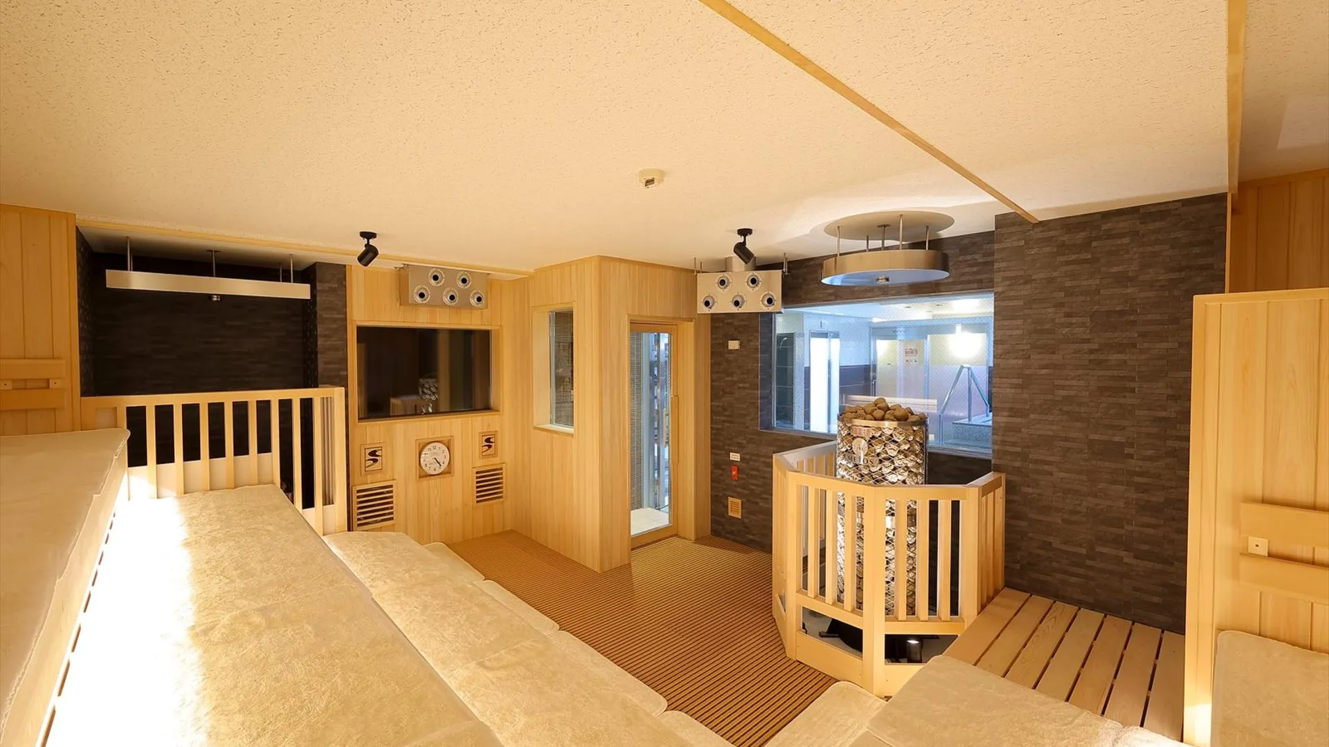 교토 사우나 앤 캡슐 호텔 루머 플라자 - 노천탕 - 남성 전용 1성급 호텔 스위트룸