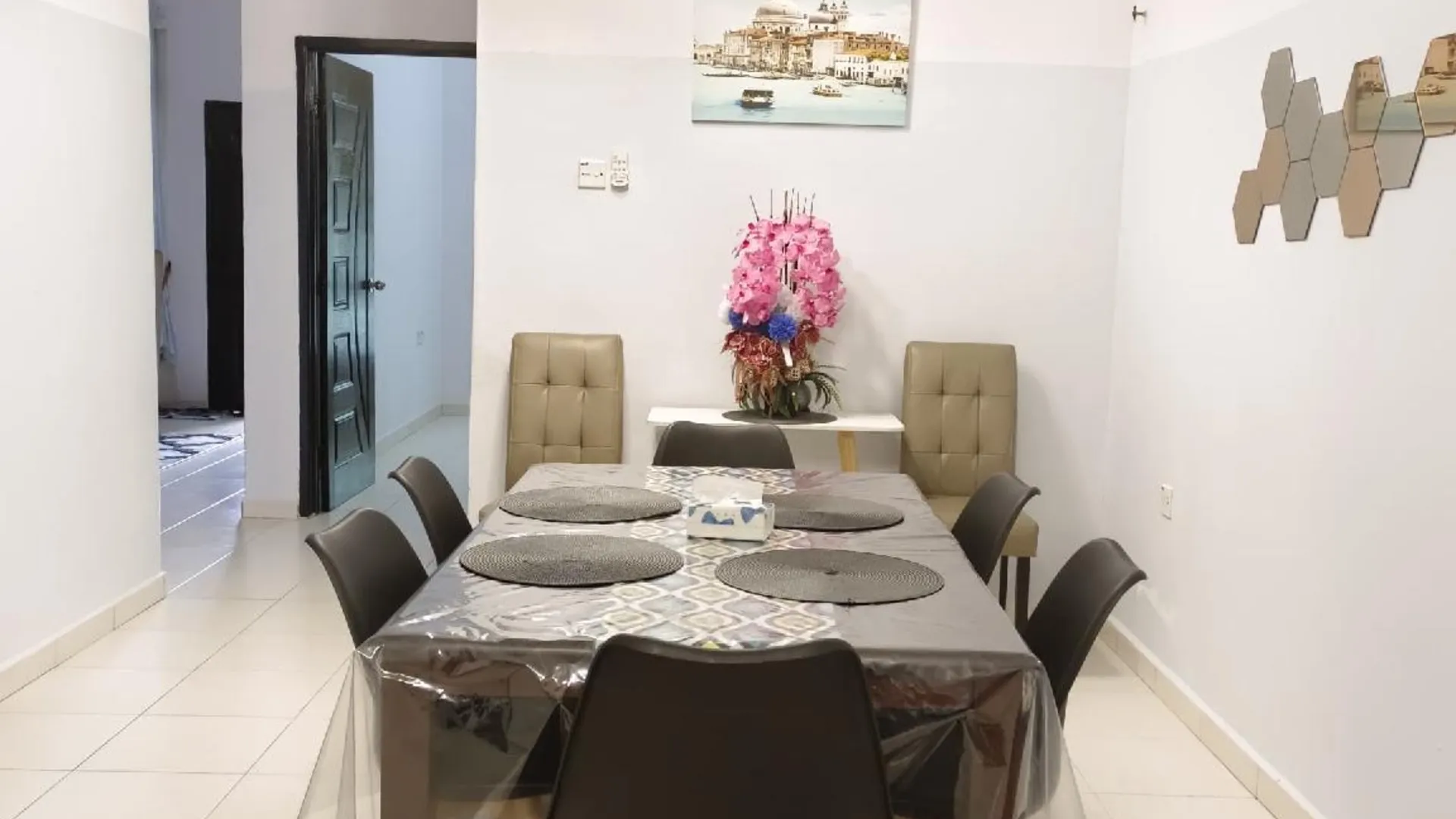 말라카 말라카 시내의 프라이빗 하우스 (1000m², 침실 3개, 프라이빗 욕실 2개) 2성급 싱글룸 외관