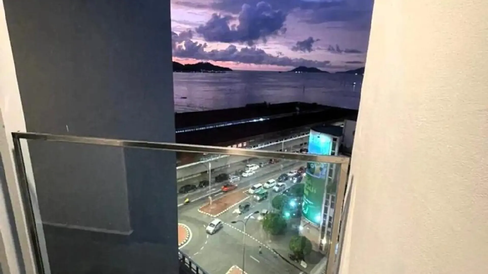 코타키나발루 시티 센터의 프라이빗 하우스 (38m², 침실 1개, 프라이빗 욕실 1개) 3성급 싱글룸 외관