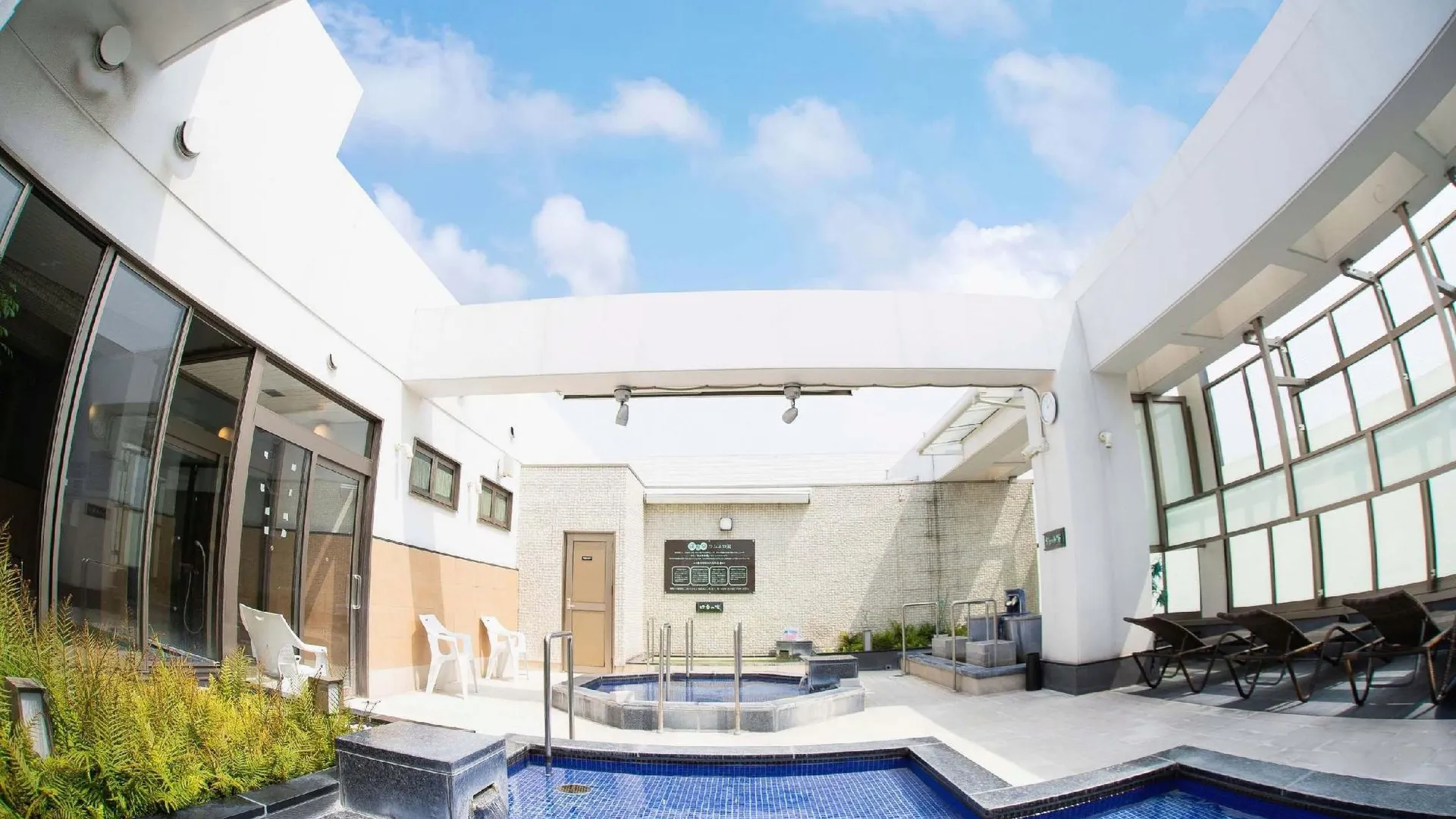 오사카 오사카 가든 팰리스 호텔 3성급 호텔 수영장