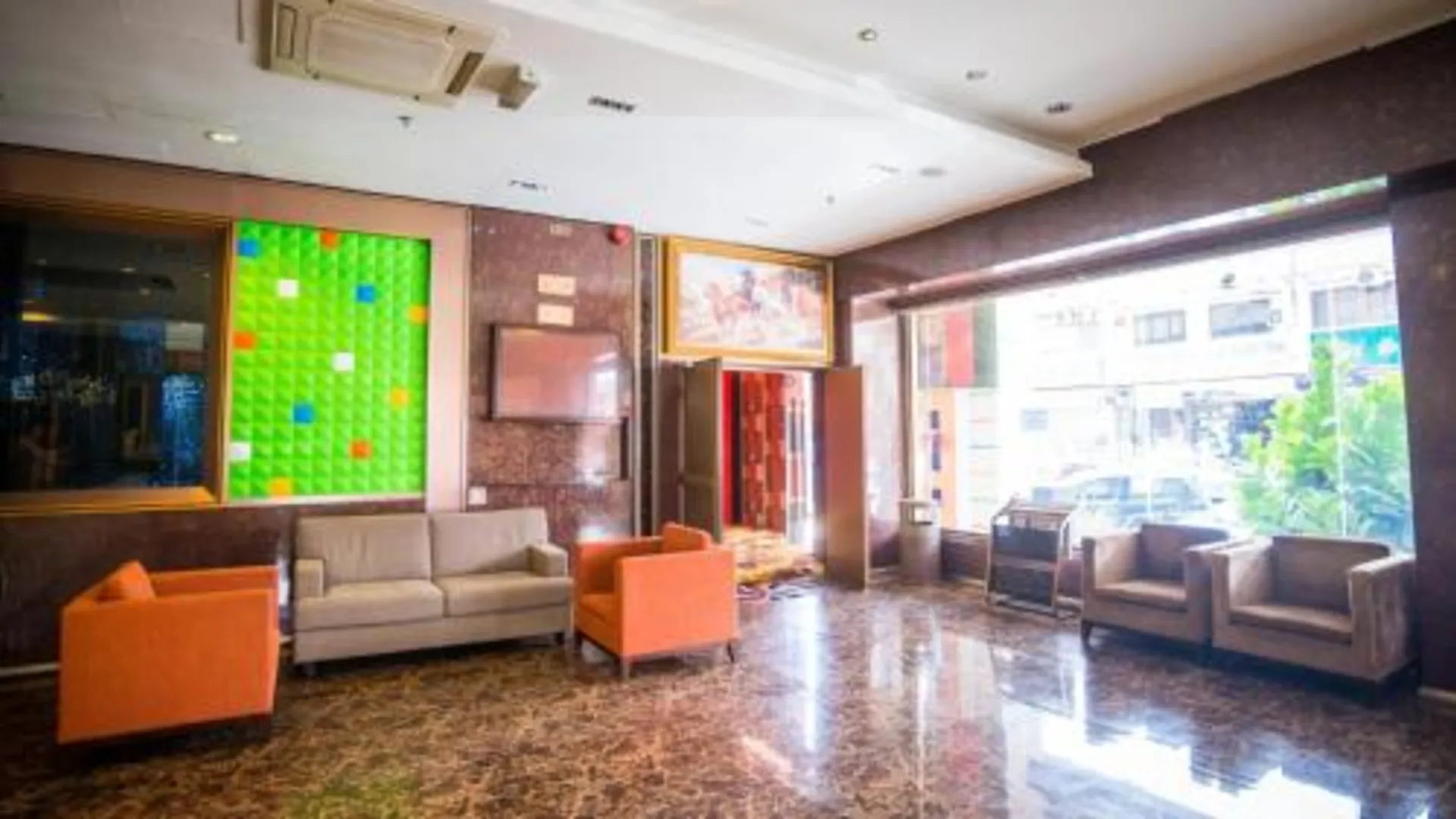 조호바루 / 조호르바루 호텔 홈즈 겔랑 파타 4성급 호텔 레스토랑