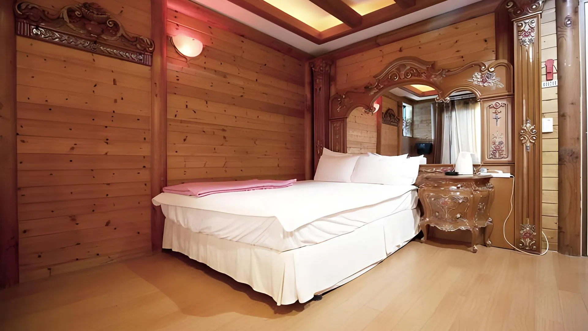 보령 보령(대천) 프로포즈 2성급 호텔 스위트룸