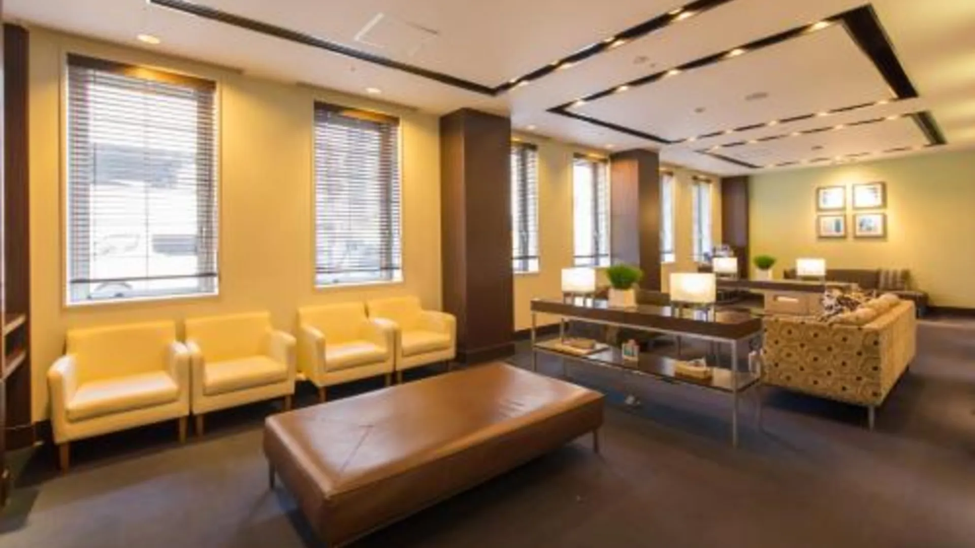 오사카 일쿠오레 난바 호텔 3성급 호텔 로비