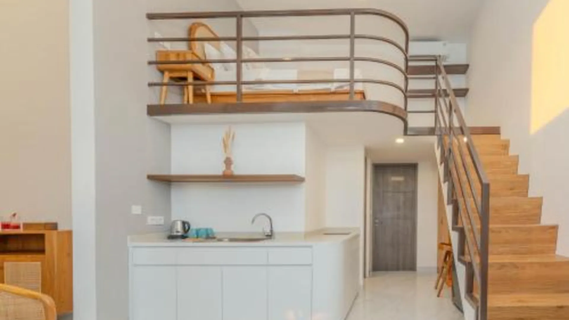 발리 창구 로프트 스튜디오 4성급 게스트하우스 외관