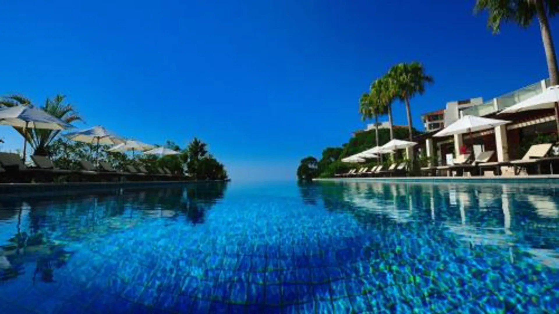 오키나와 본섬 더 아타 테라스 클럽 타워 - 어덜트 온리 5성급 호텔 수영장