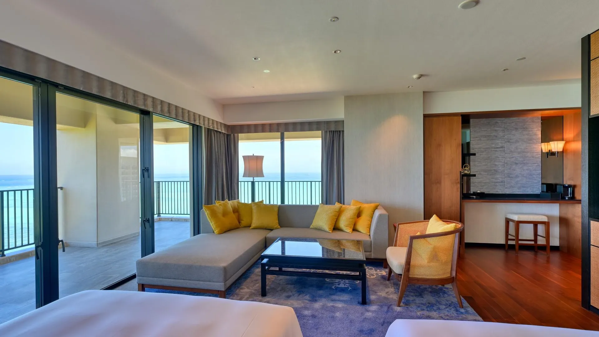 오키나와 본섬 류큐 호텔 앤 리조트 나시로 비치 5성급 호텔 전망