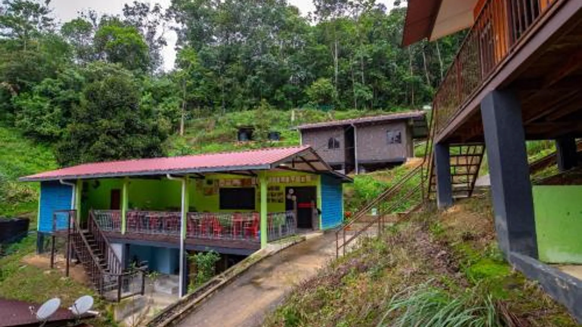 숭가이 렘빙 폴락 뷰 리조트 호텔 외관