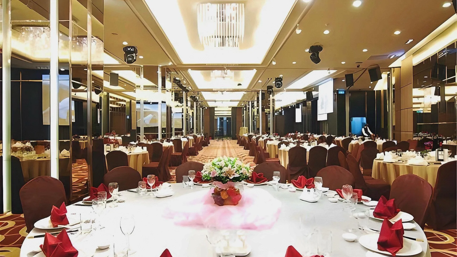 타이베이 풀론 호텔 타이베이, 이스트 5성급 호텔 수영장