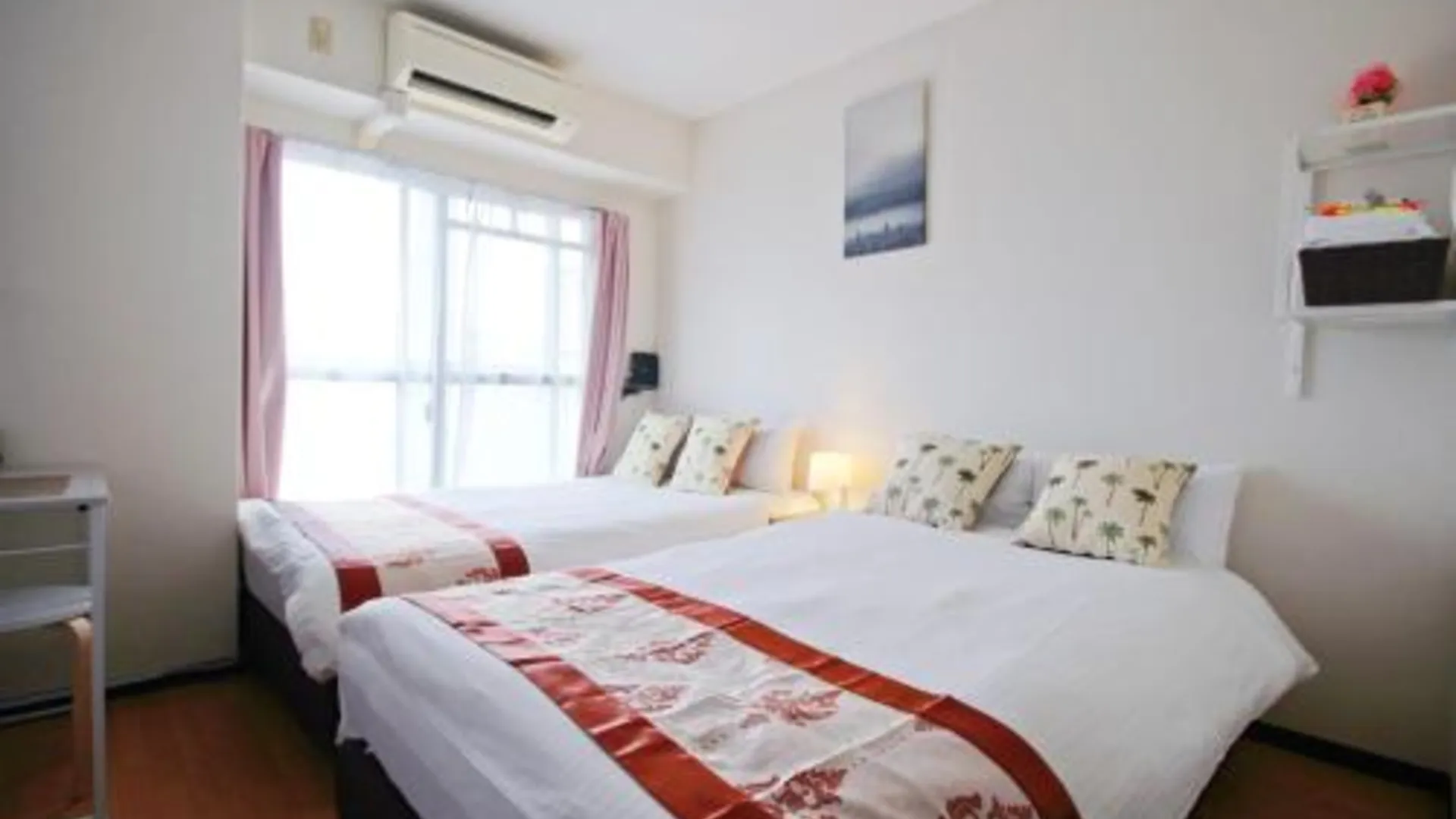 오사카 호텔 아론 츠텐 웨스트 4성급 게스트하우스 스위트룸