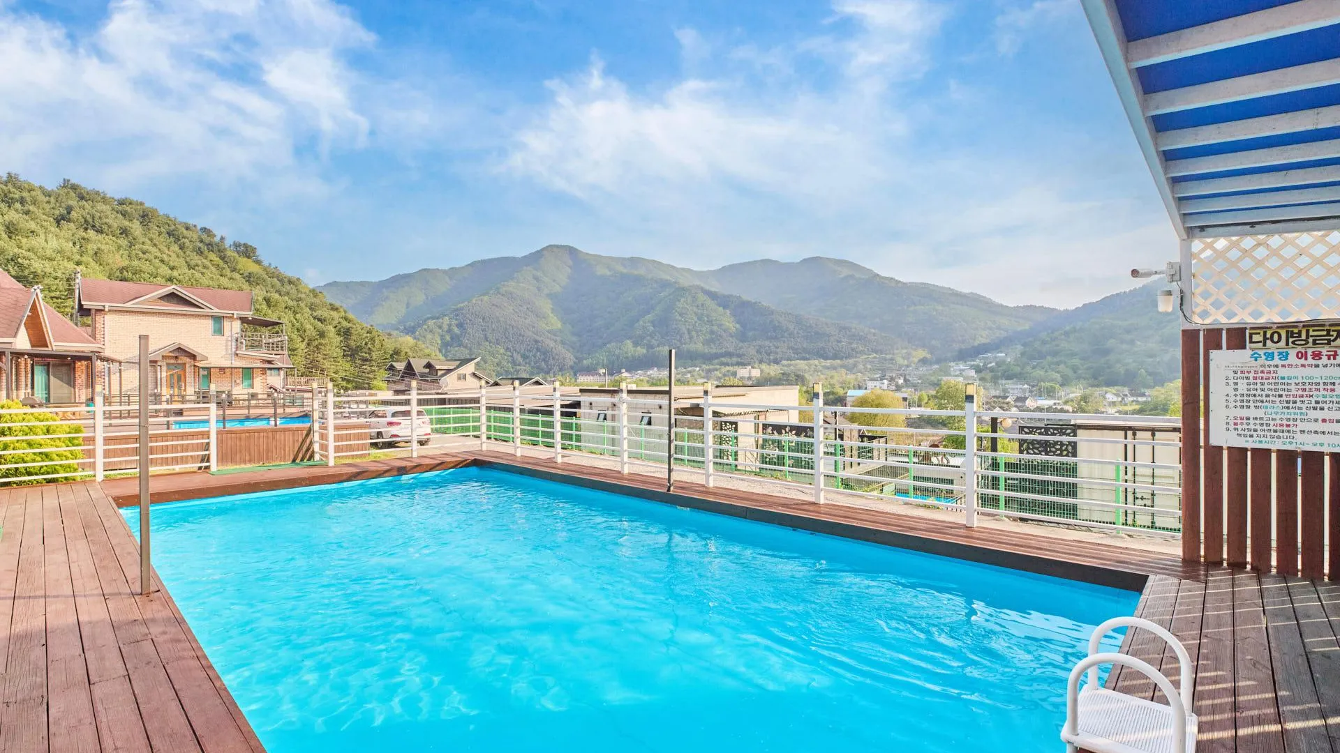 가평 가평 언덕위에푸른집펜션 3성급 게스트하우스 전망