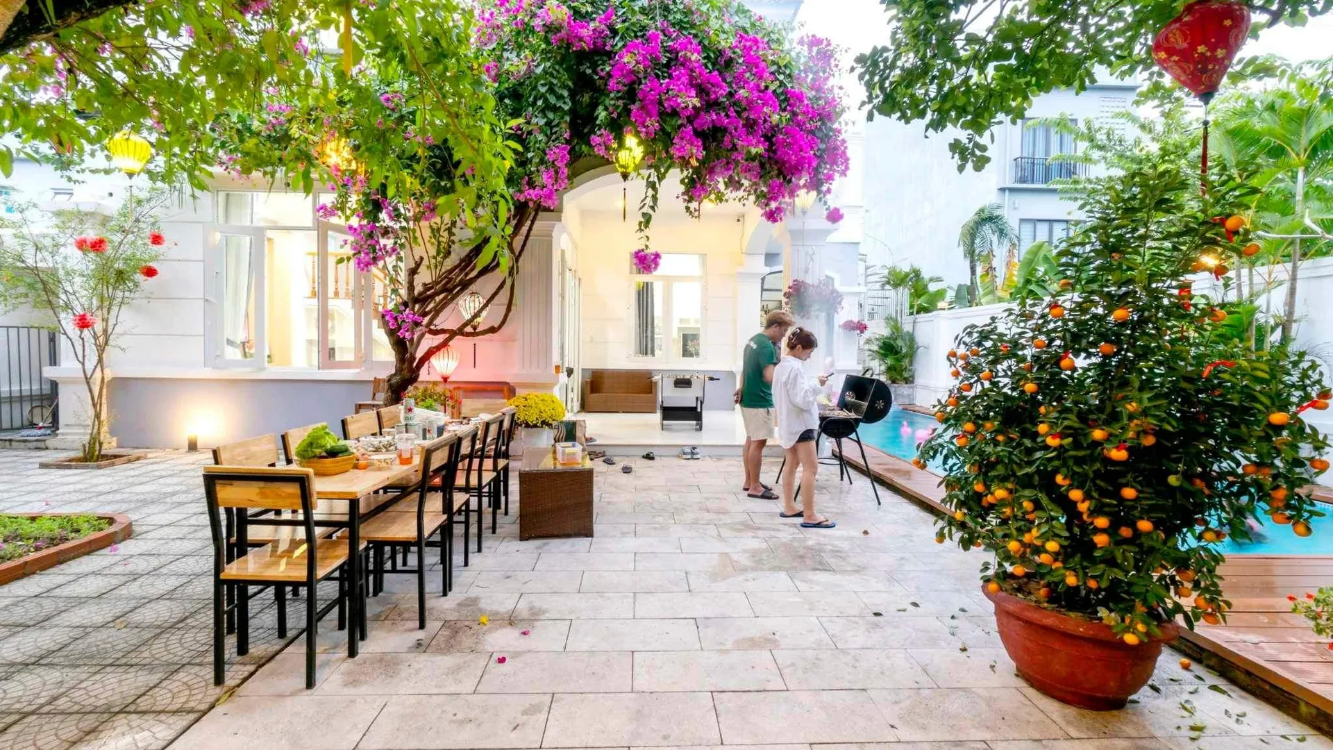 다낭 깜레의 빌라 (300m², 침실 1개, 프라이빗 욕실 1개) 4성급 싱글룸 레스토랑