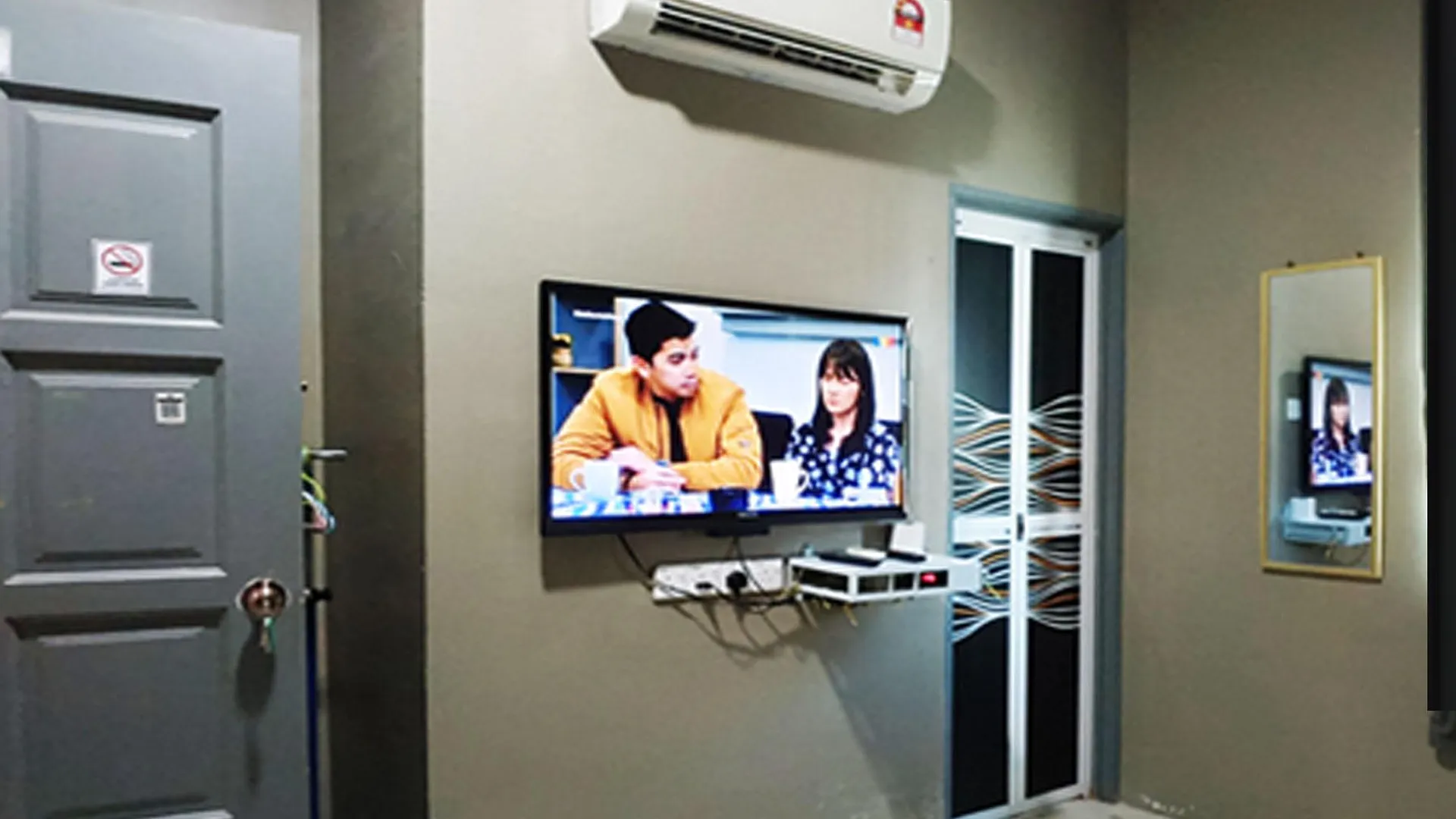 테메르로 SRI BATIK HOMESTAY 2성급 게스트하우스 레스토랑