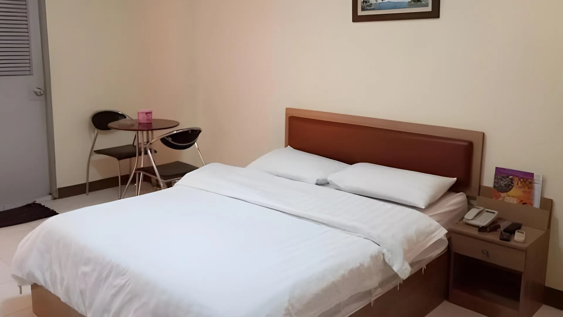 방콕 버디 맨션 2성급 호텔 객실