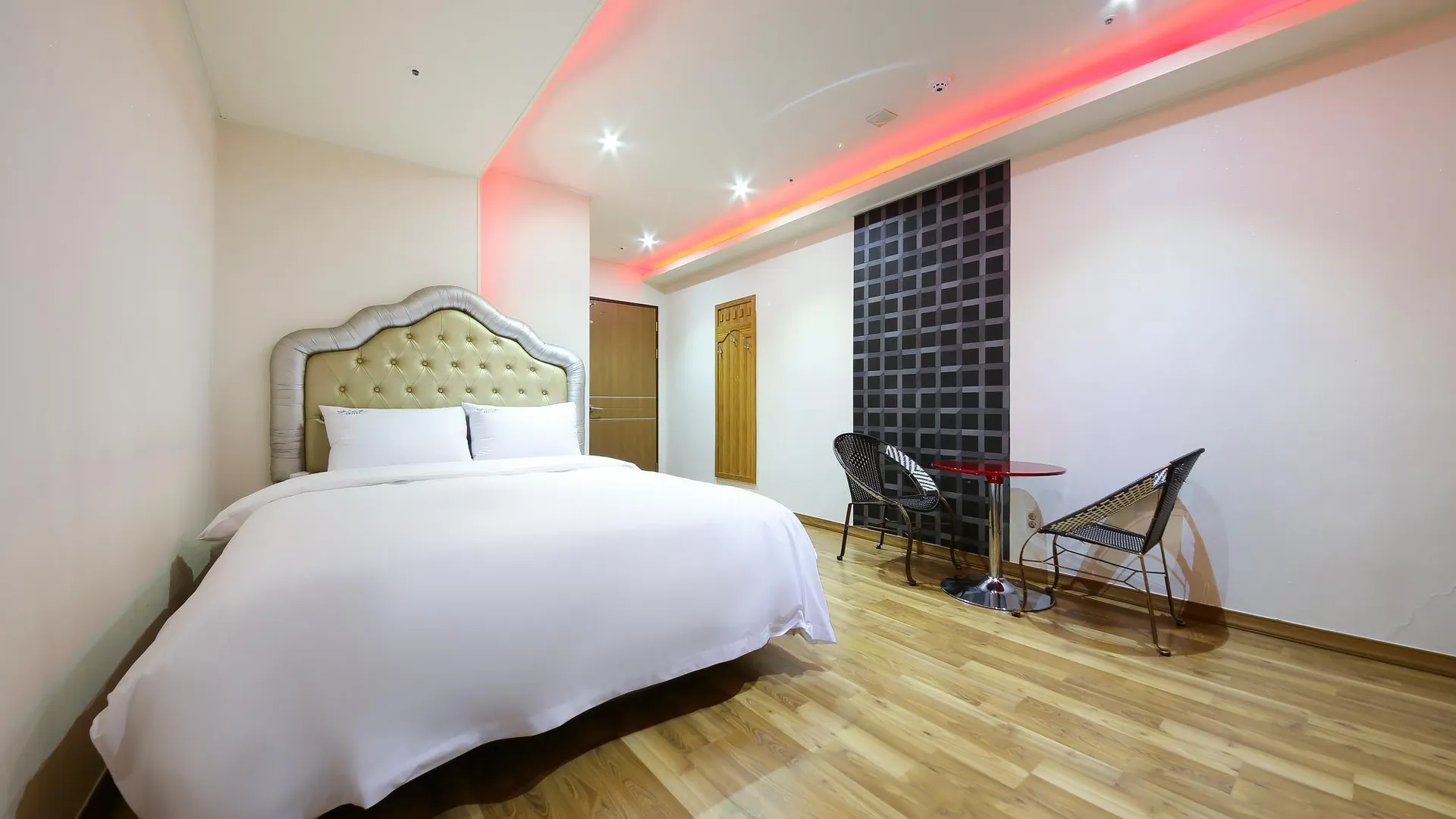 광주 광주 상무 샤인호텔 호텔 객실