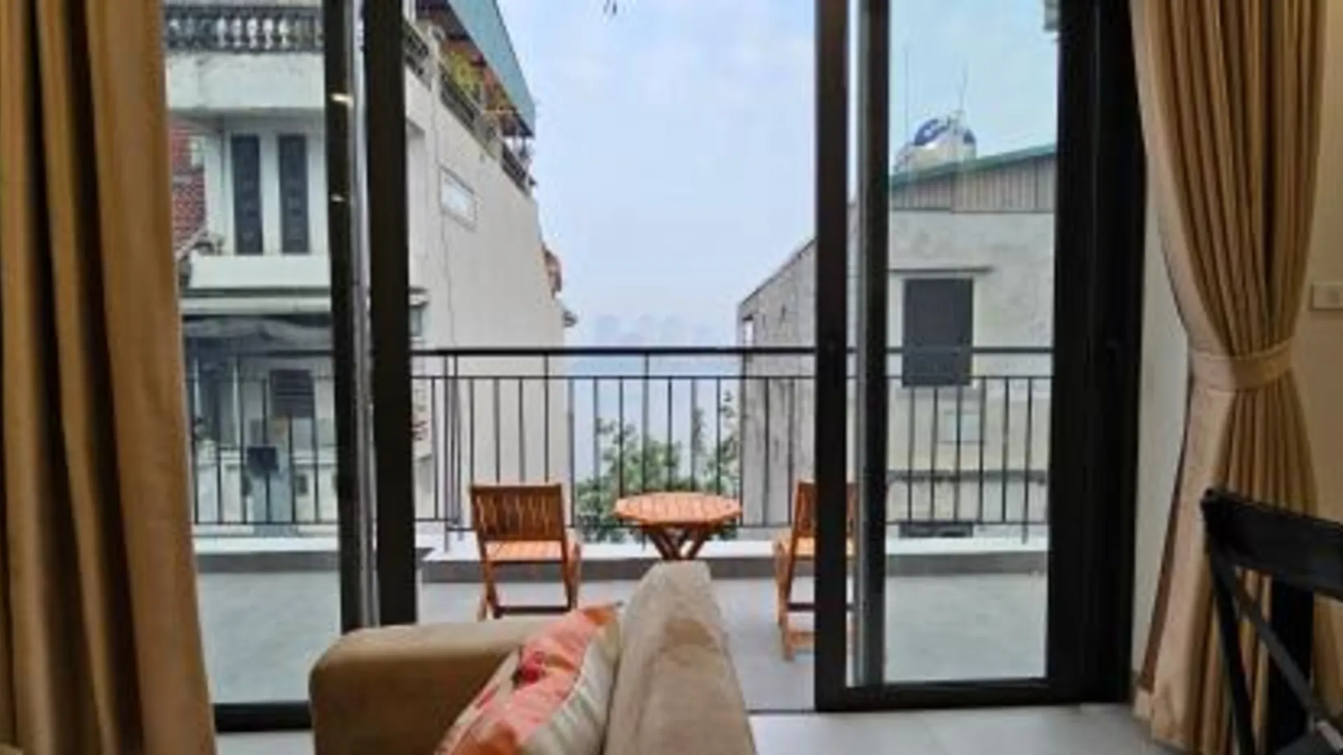 하노이 HD 홈즈 웨스트레이크 서비스드 아파트먼트 3성급 호텔 레스토랑