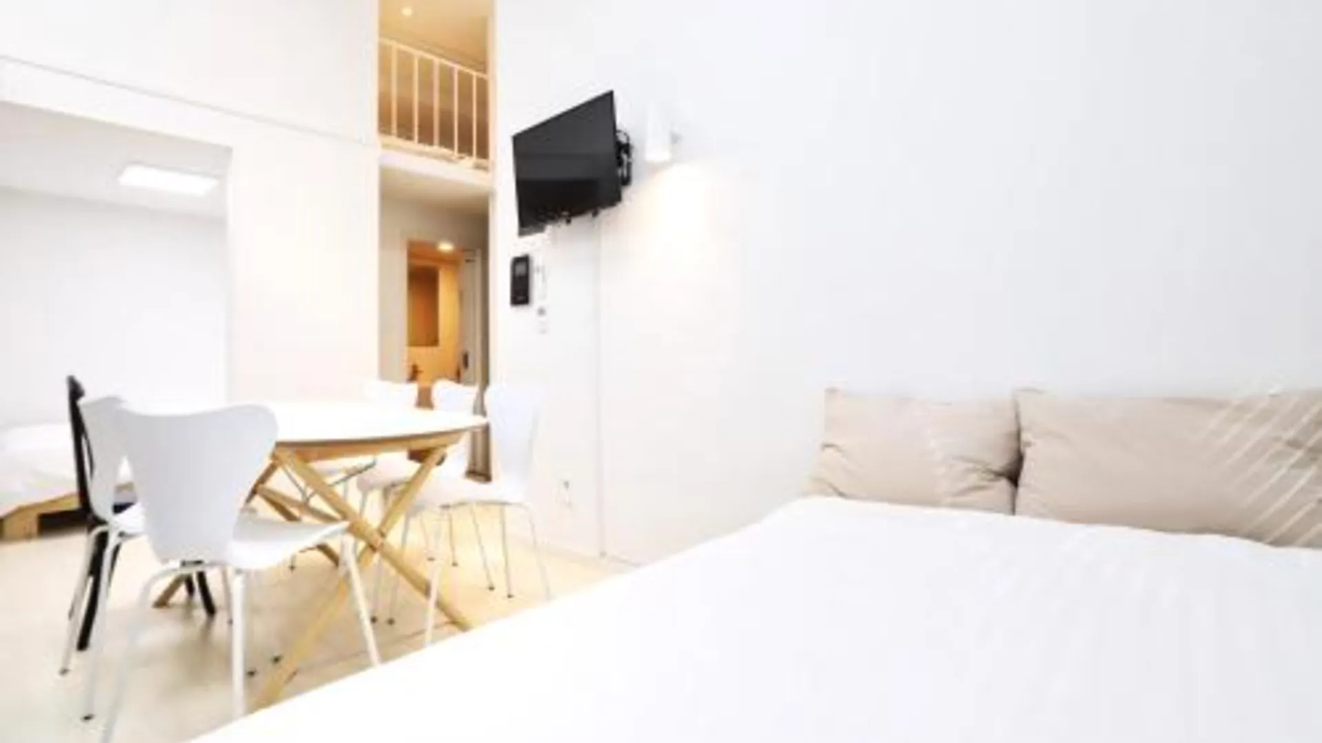 서울 아파트 제이 가든 명동역 도보3분 3성급 게스트하우스 스위트룸