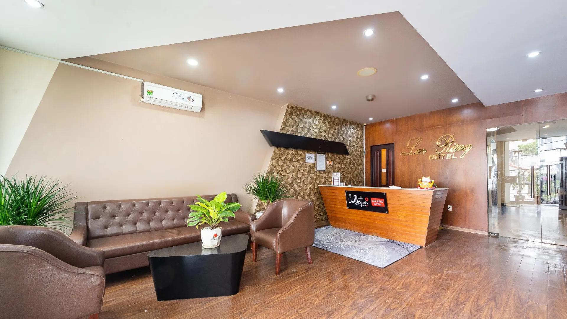 호치민 컬렉션 O 디스트릭트 10 반한 병원 근처 구 란릉 호텔 3성급 호텔 로비