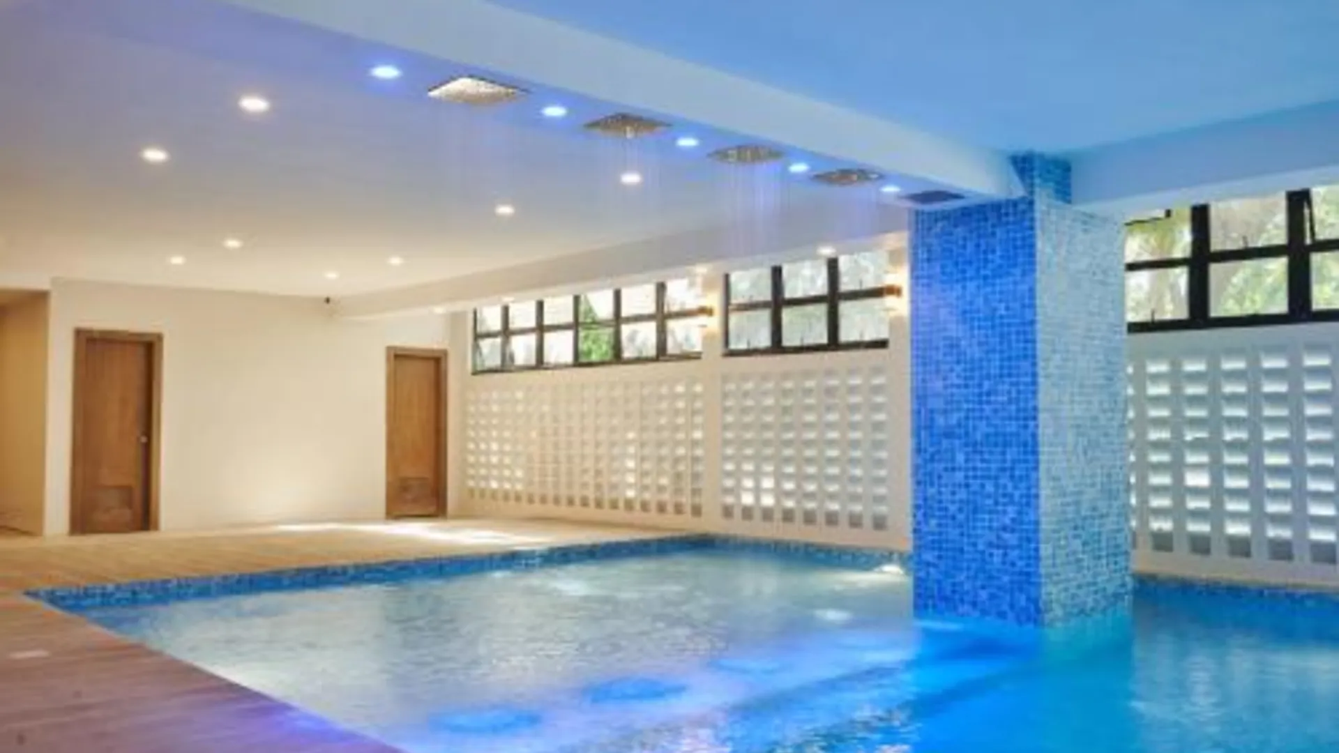 세부 트리우드 레지던스 4성급 호텔 전망