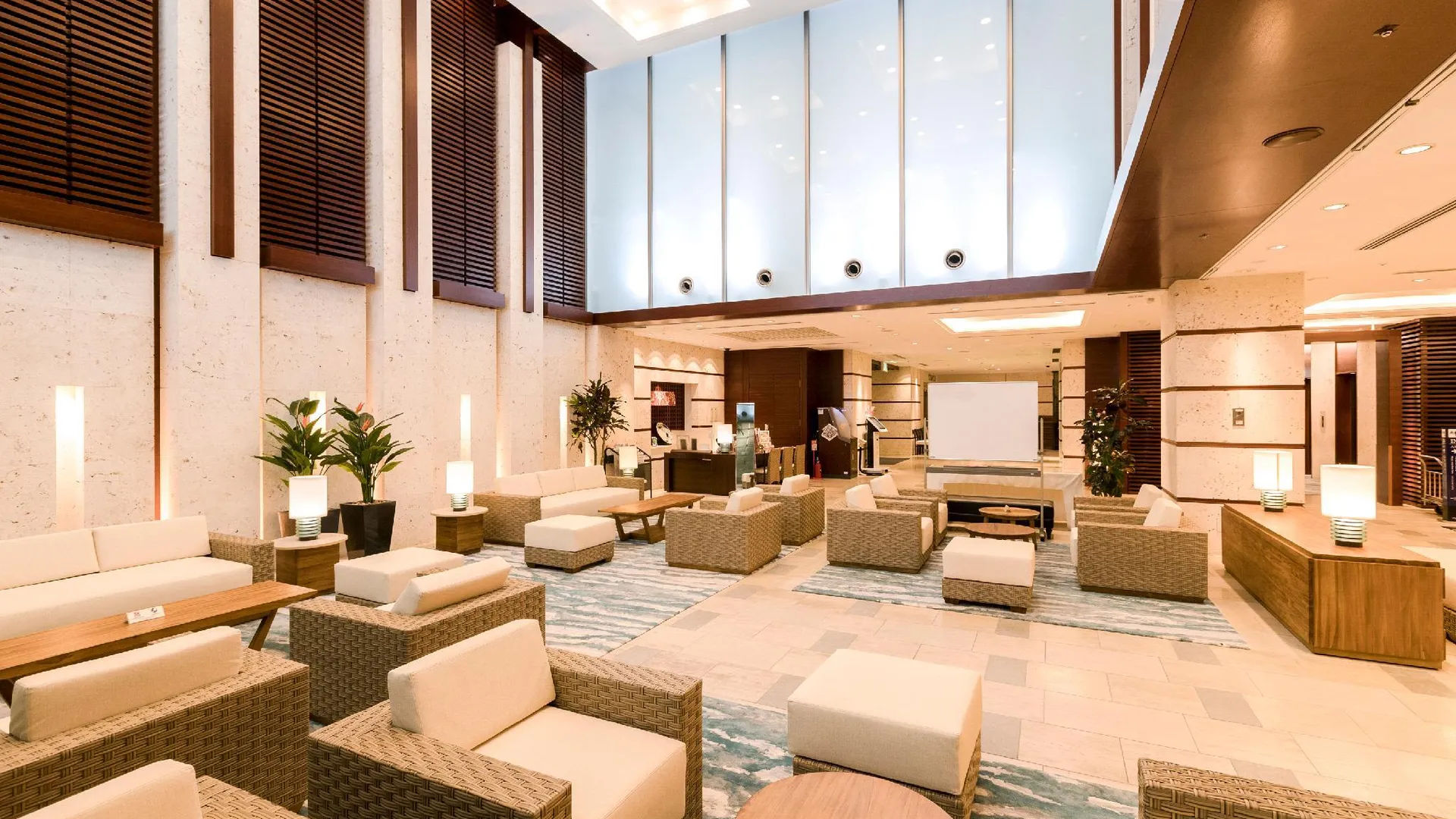 오키나와 본섬 호텔 JAL 시티 나하 4성급 호텔 로비