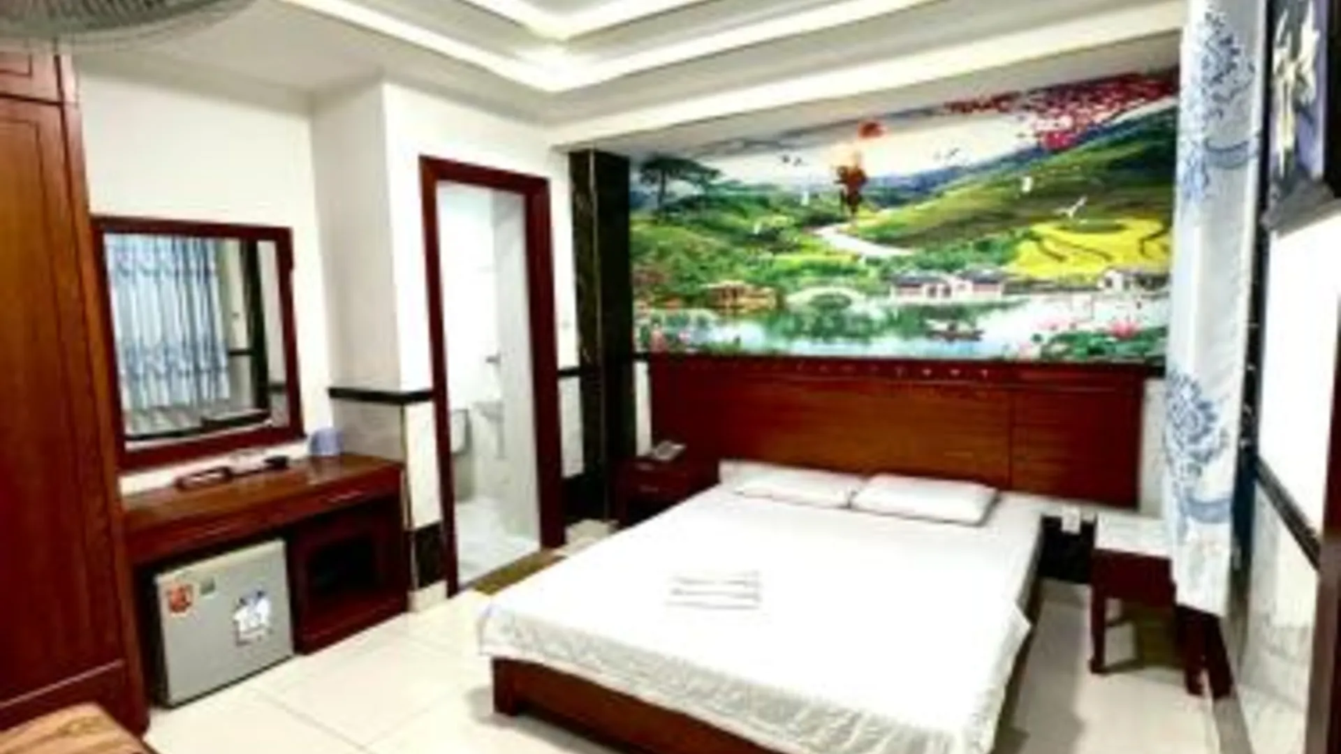 호치민 Hotel Hoàng Thiên Lộc 호텔 수영장