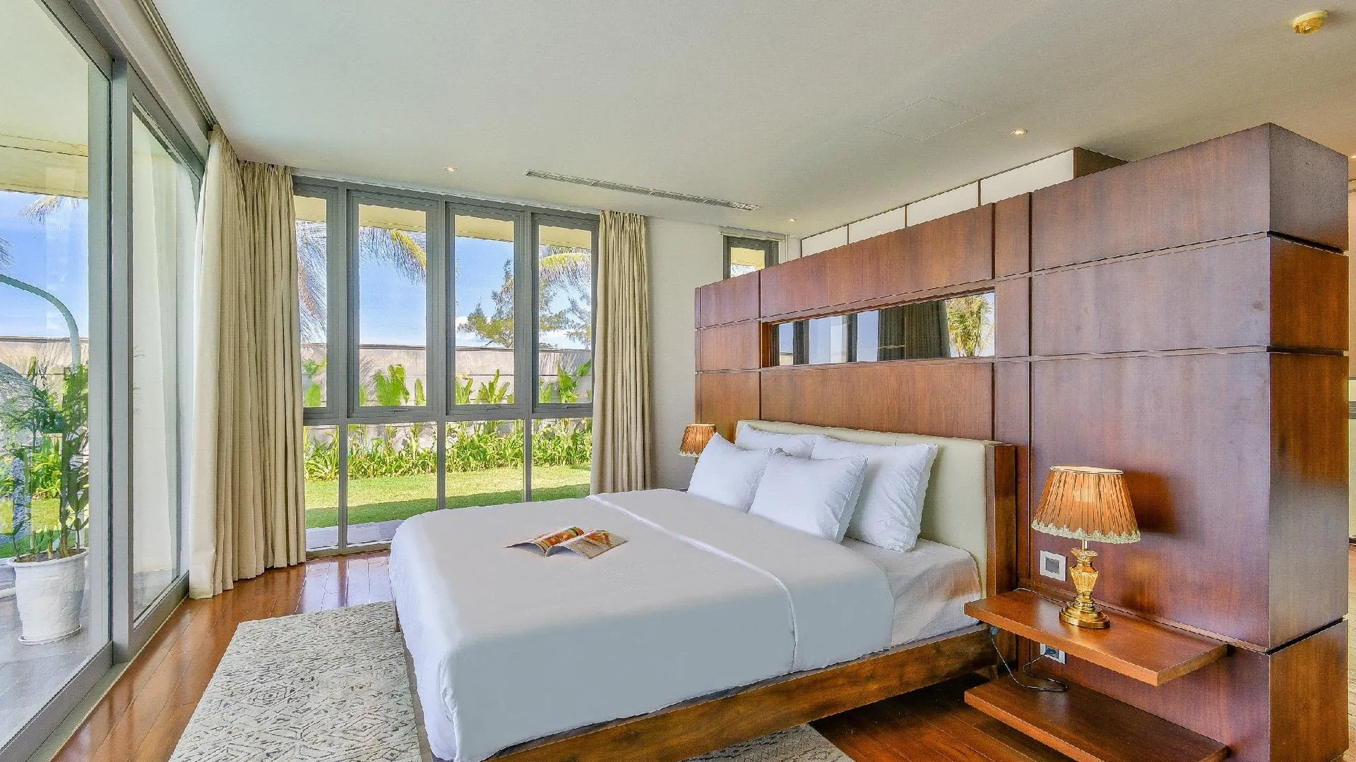 다낭 더 오션 리조트 4성급 호텔 스위트룸