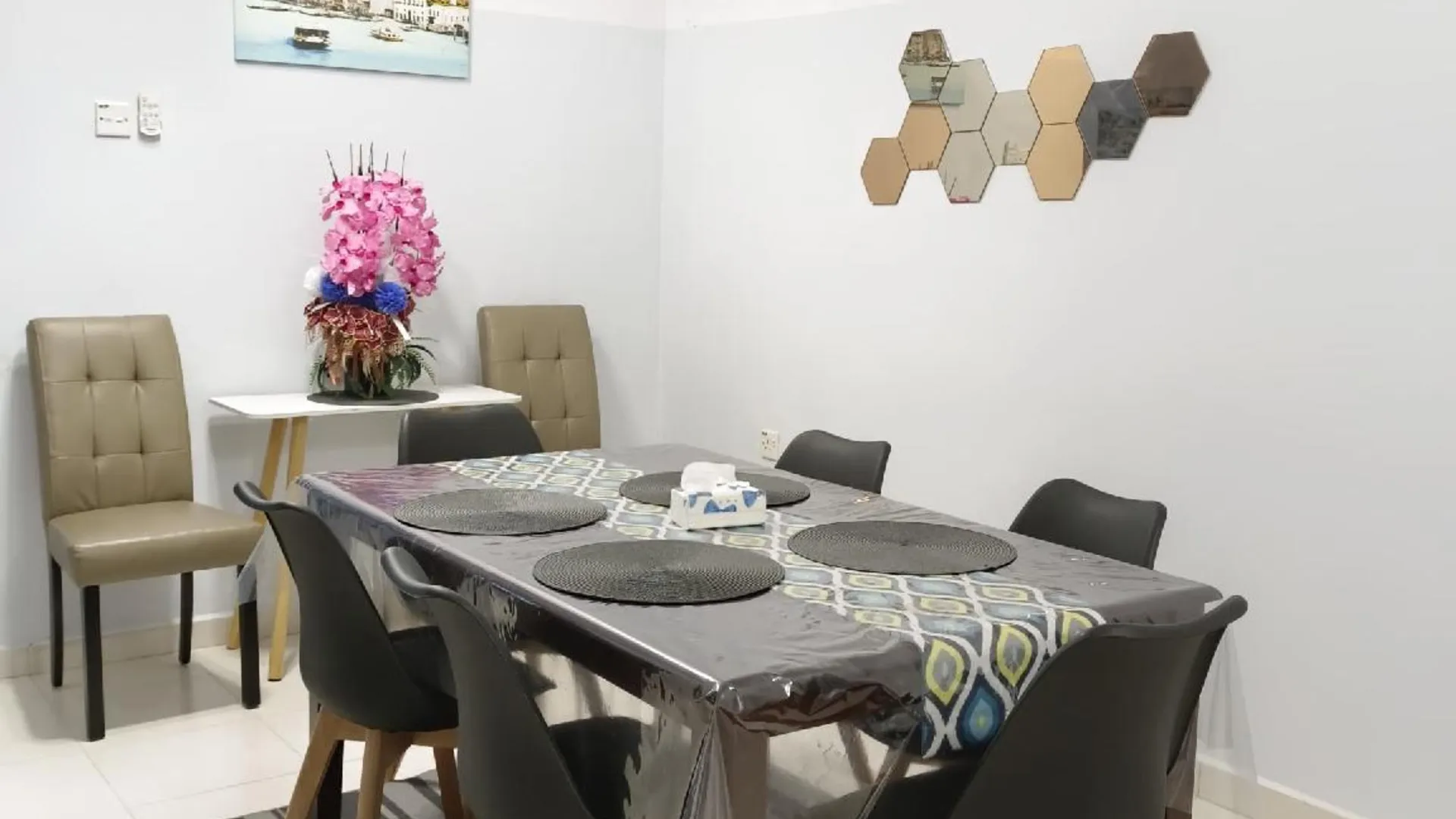 말라카 말라카 시내의 프라이빗 하우스 (1000m², 침실 3개, 프라이빗 욕실 2개) 2성급 싱글룸 로비