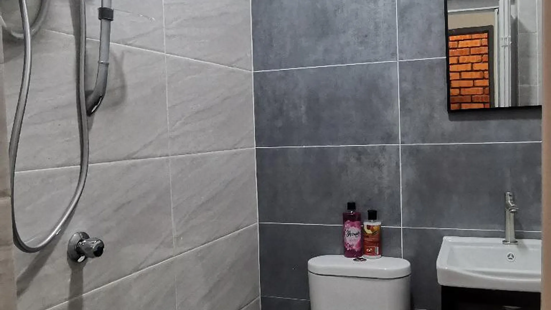 포트 딕슨 포트딕슨 워터프런트의 프라이빗 하우스 (11m², 침실 1개, 프라이빗 욕실 1개) 1성급 싱글룸 레스토랑