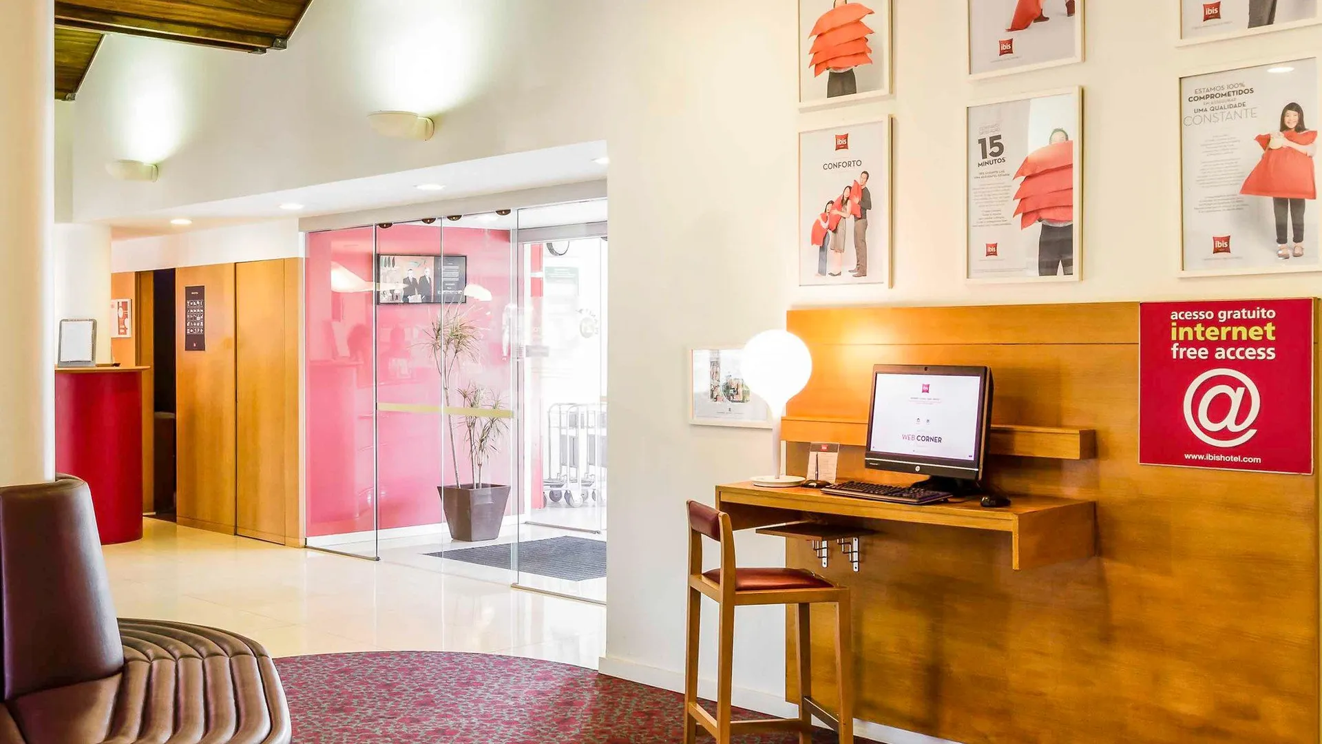 세투발 이비스 세투발 2성급 호텔 레스토랑