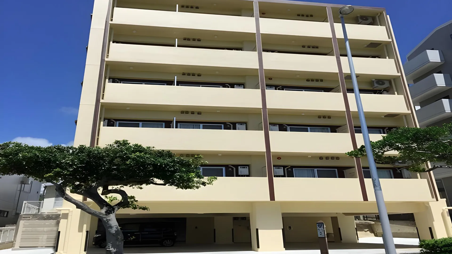 오키나와 본섬 미스터 긴조 바이올렛 2성급 호텔 객실