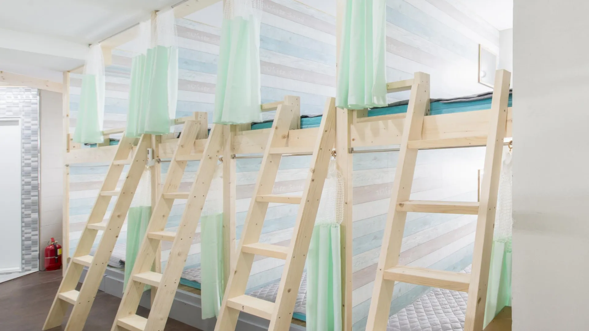 강릉 캡슐인 강릉 2성급 호텔 수영장