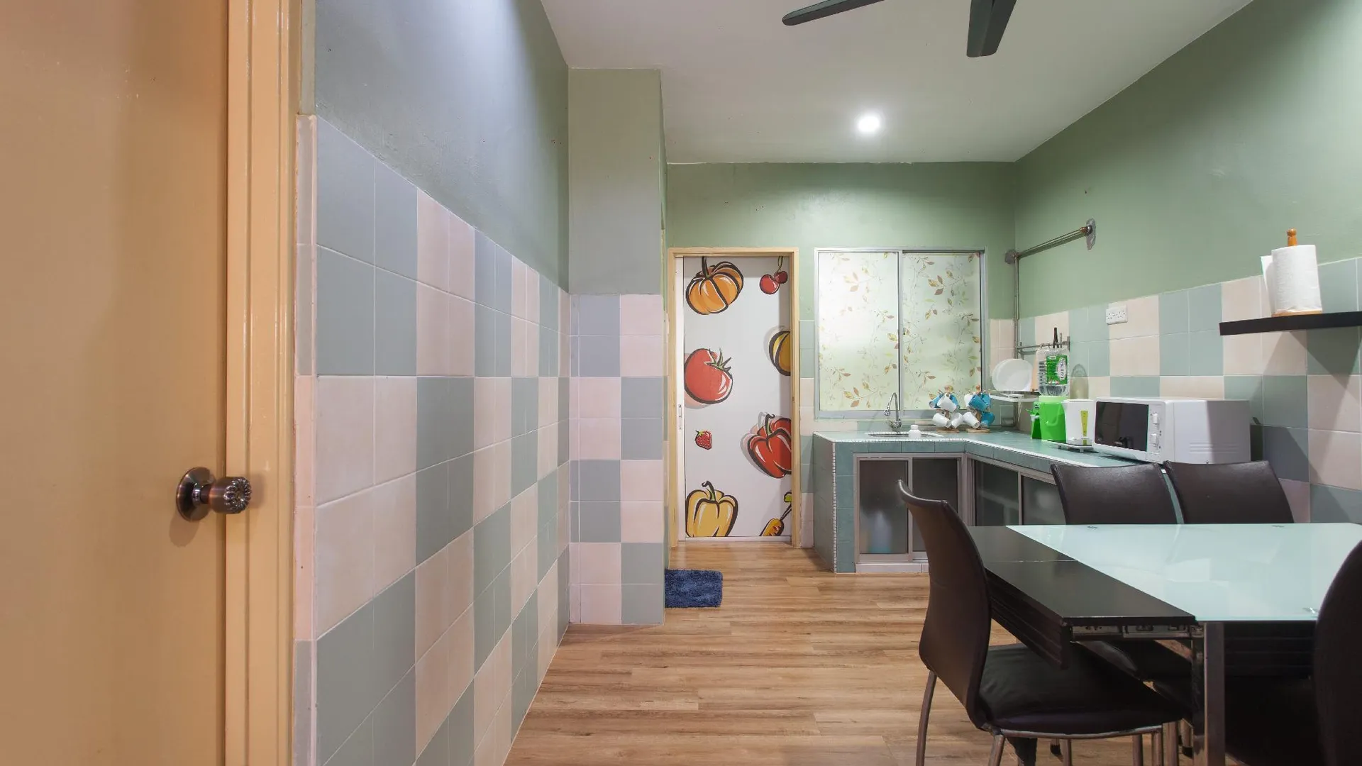 이포 Best Value  Homestay Neareast@Lost World Of Tambun 3성급 게스트하우스 레스토랑