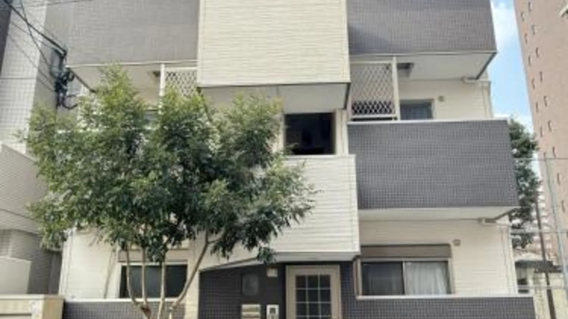 후쿠오카 カトレア天神南102 2성급 싱글룸 외관