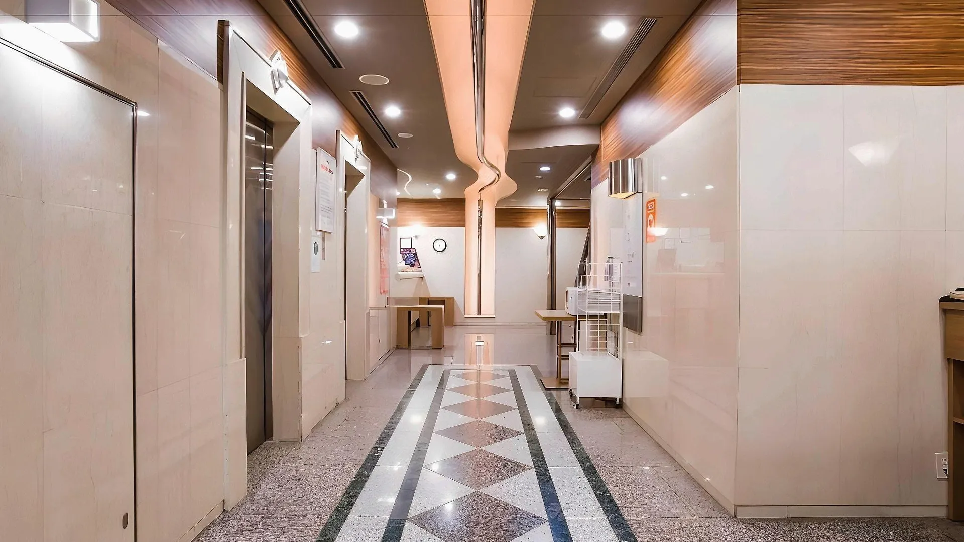 도쿄 / 동경 호텔 루트 인 도쿄 이케부쿠로 3성급 호텔 수영장