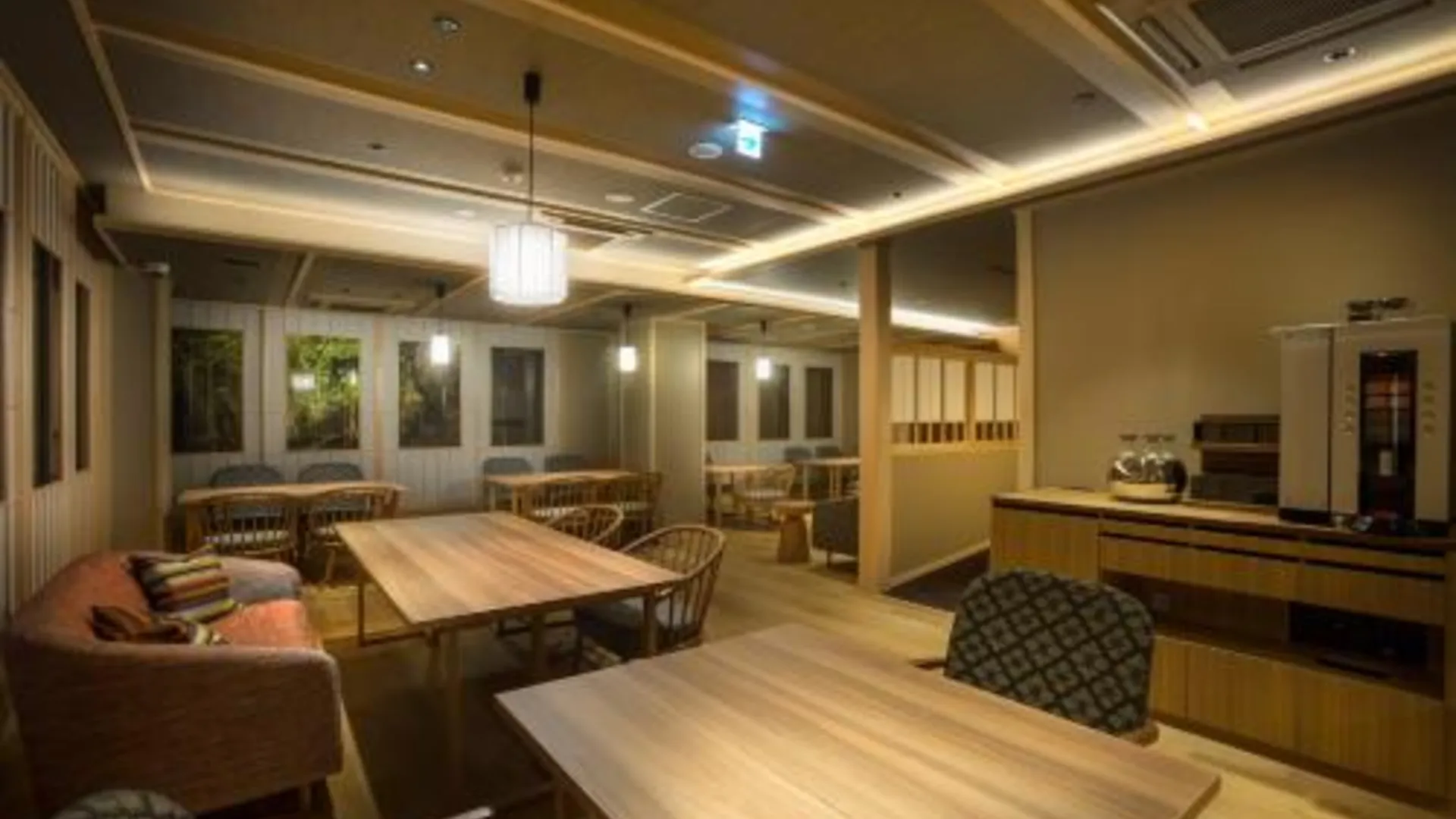 교토 Hotel Yuraku Kyo-yasaka 3성급 호텔 외관