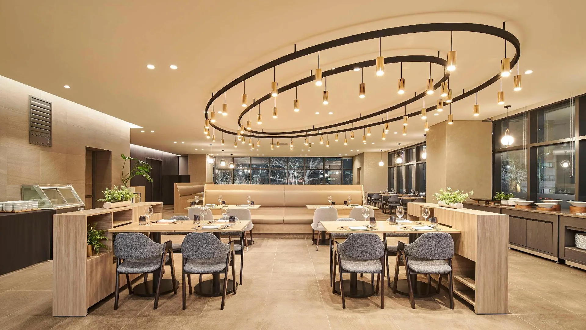 서울 힐튼 가든 인 서울 강남 4성급 호텔 전망