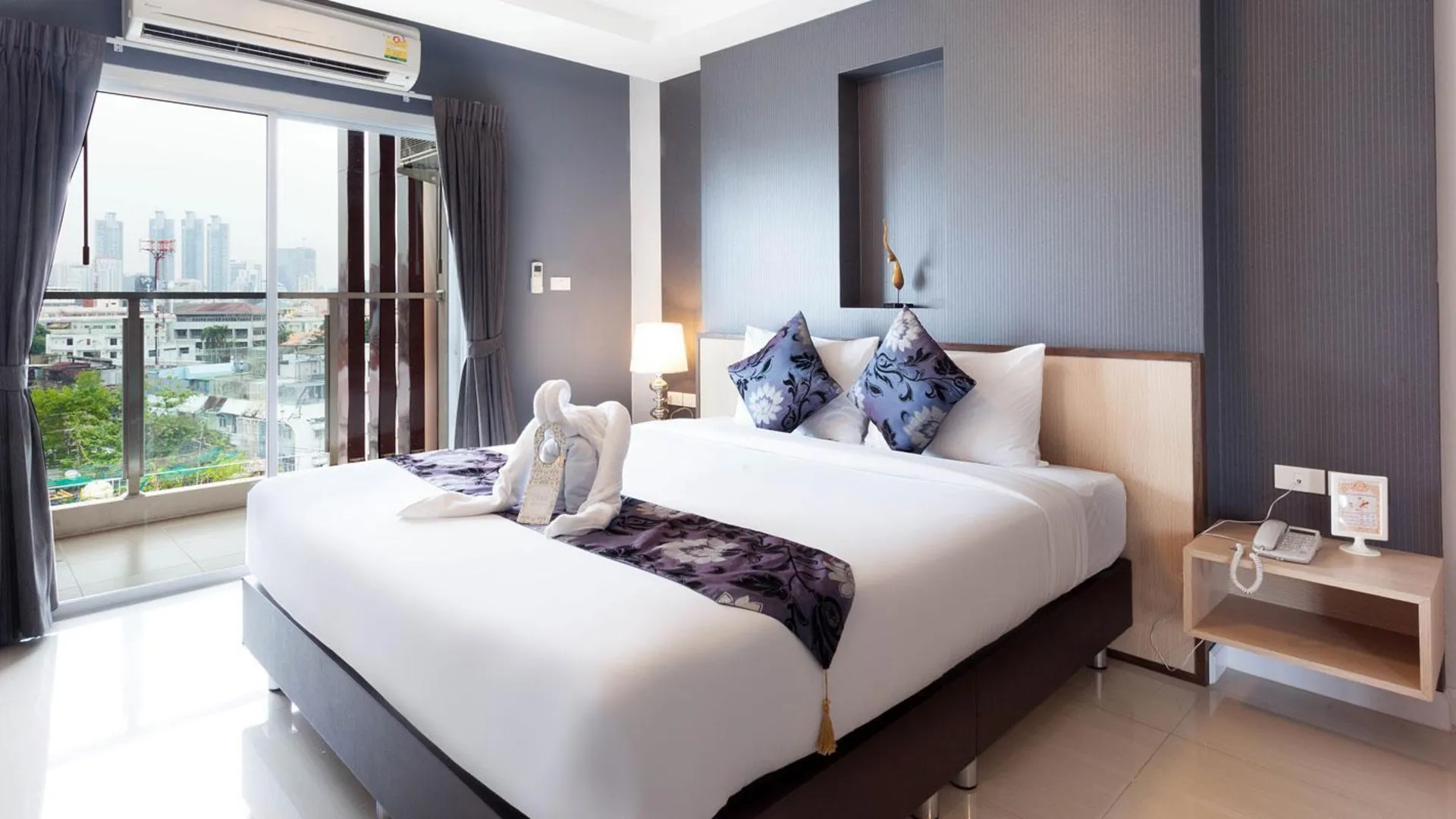 방콕 더 에임 사톤 호텔 3성급 호텔 스위트룸