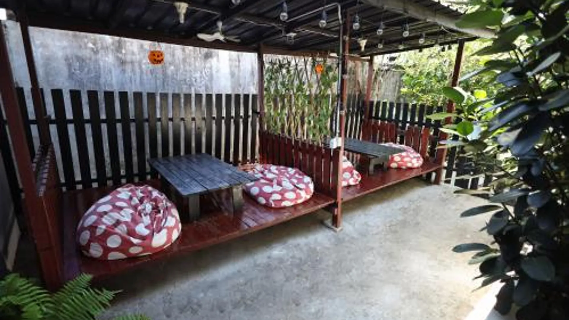 쿠알라테렝가누 스위트 18 부티크 호텔 2성급 호텔 전망