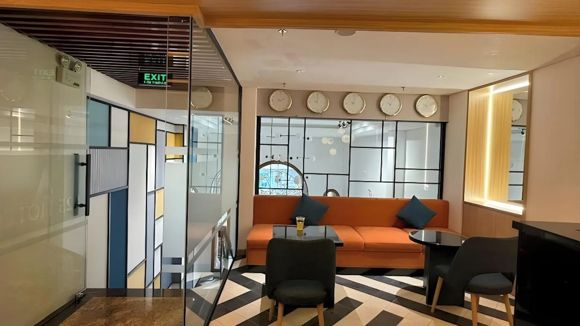 하노이 A25 호텔 - 130 바찌에우 3성급 호텔 외관