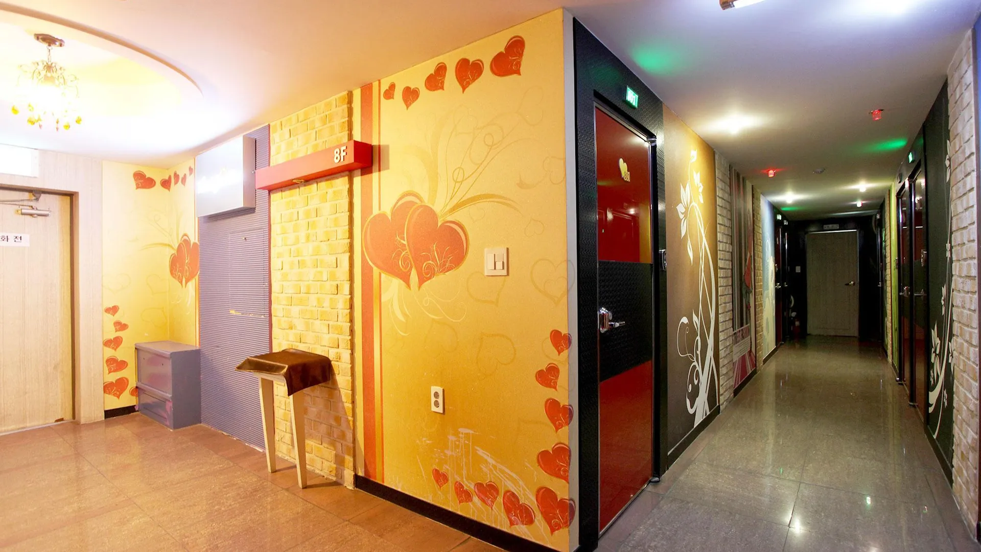 시흥 월곶 선샤인 호텔 수영장