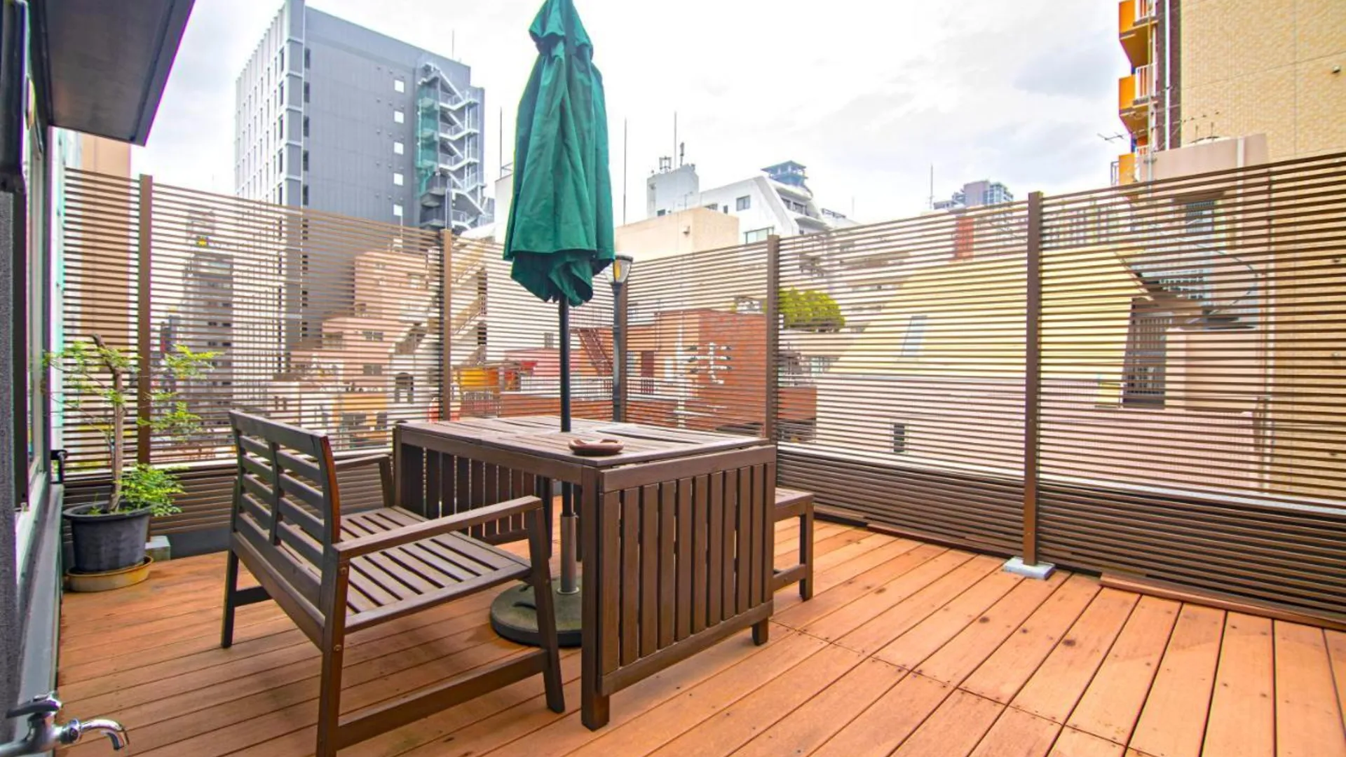 오사카 원즈 호텔 4성급 호텔 외관