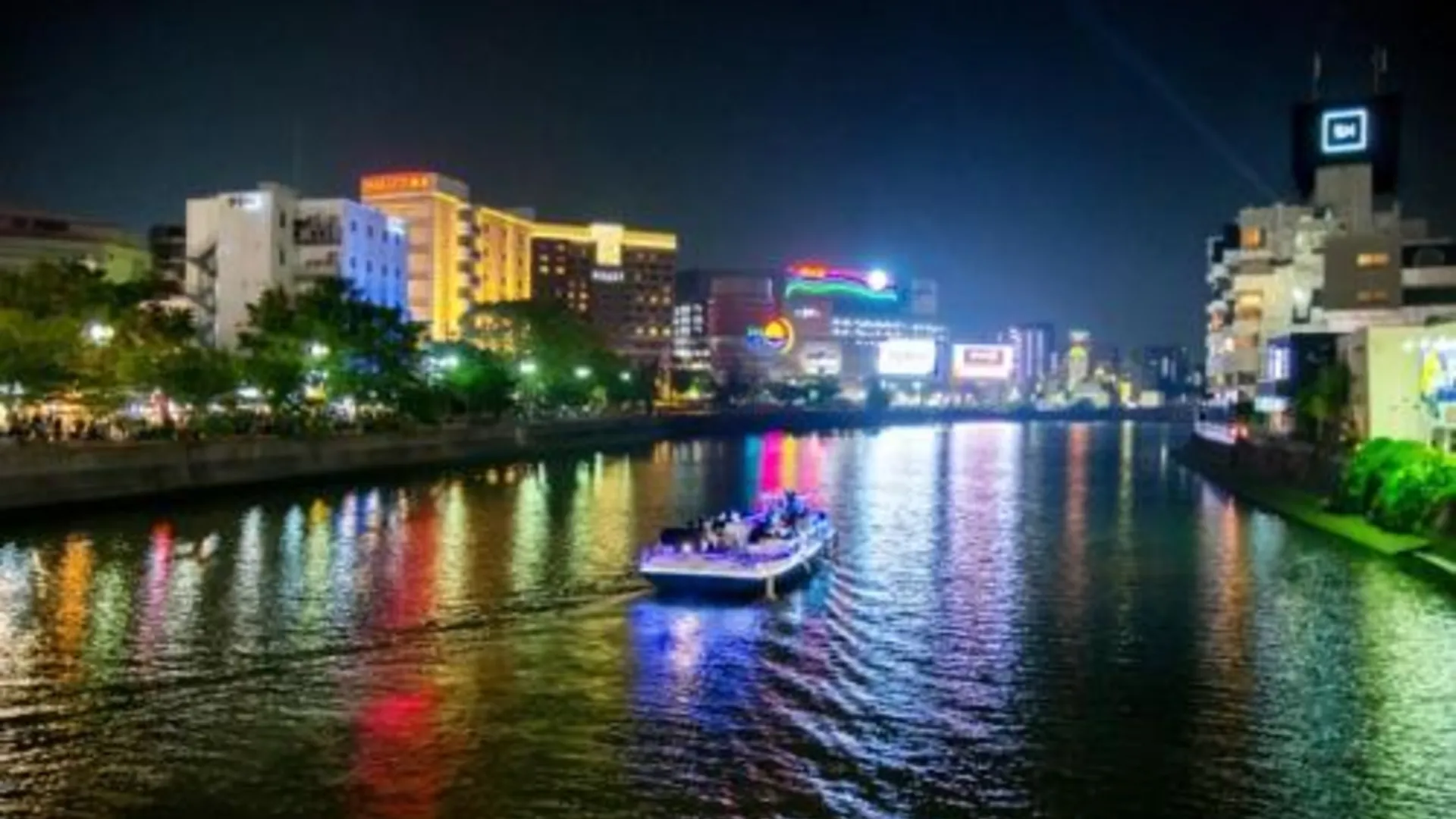 후쿠오카 네오 필드 나카스 5성급 호텔 스위트룸