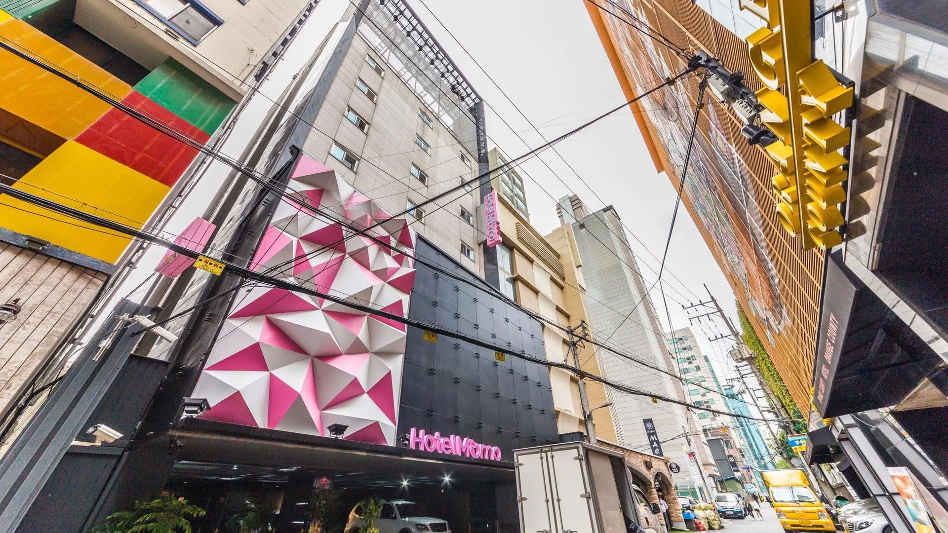 서울 신촌 모모 호텔 레스토랑